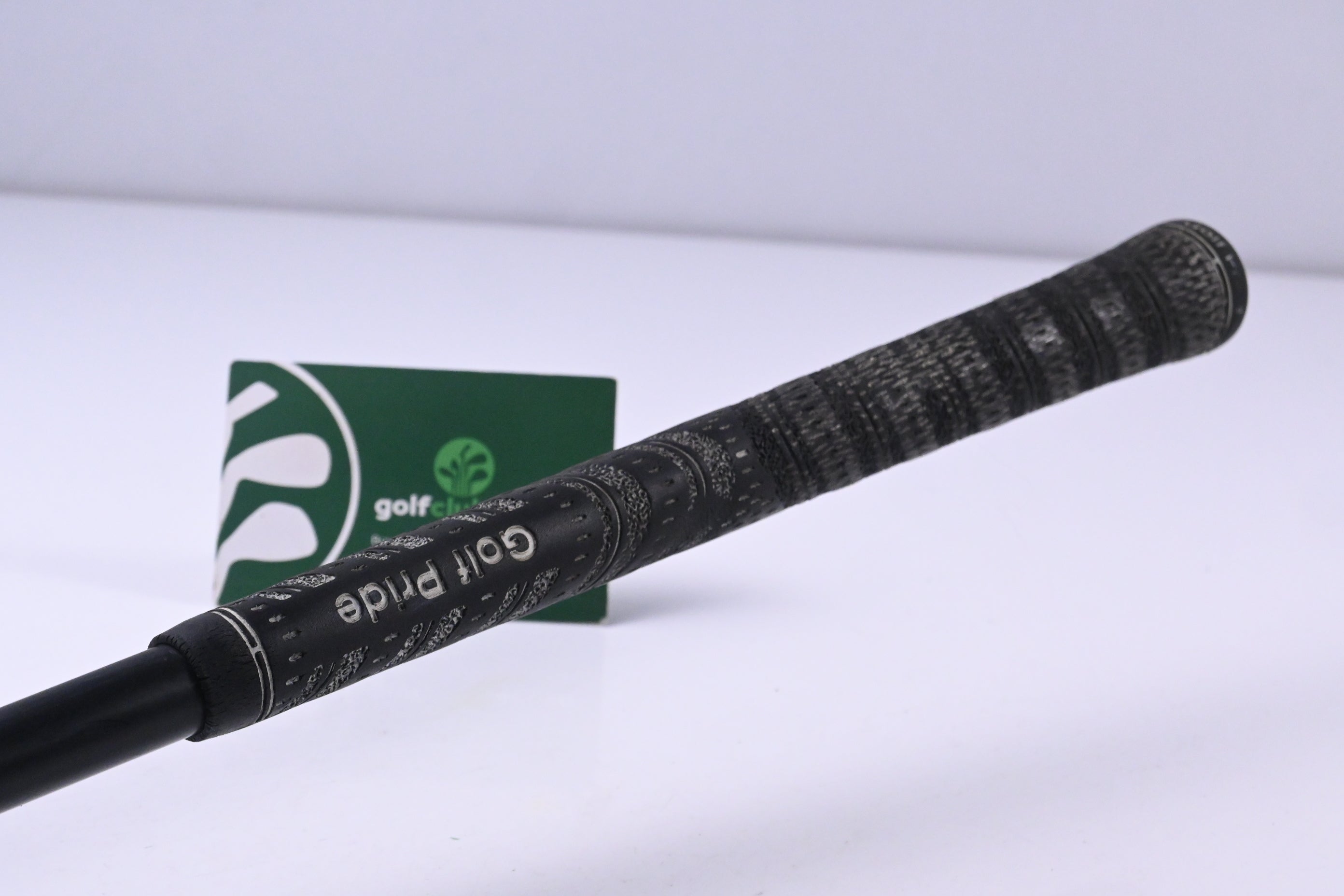 Titleist 915H #2 Hybrid / 18 Degree / Stiff Flex KBS Tour Hybrid Prototype 85