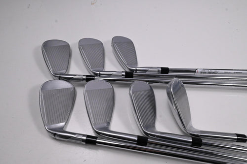 Taylormade Qi Max Irons / 5-PW+SW / Regular Flex KBS MAX MT 85 Shafts