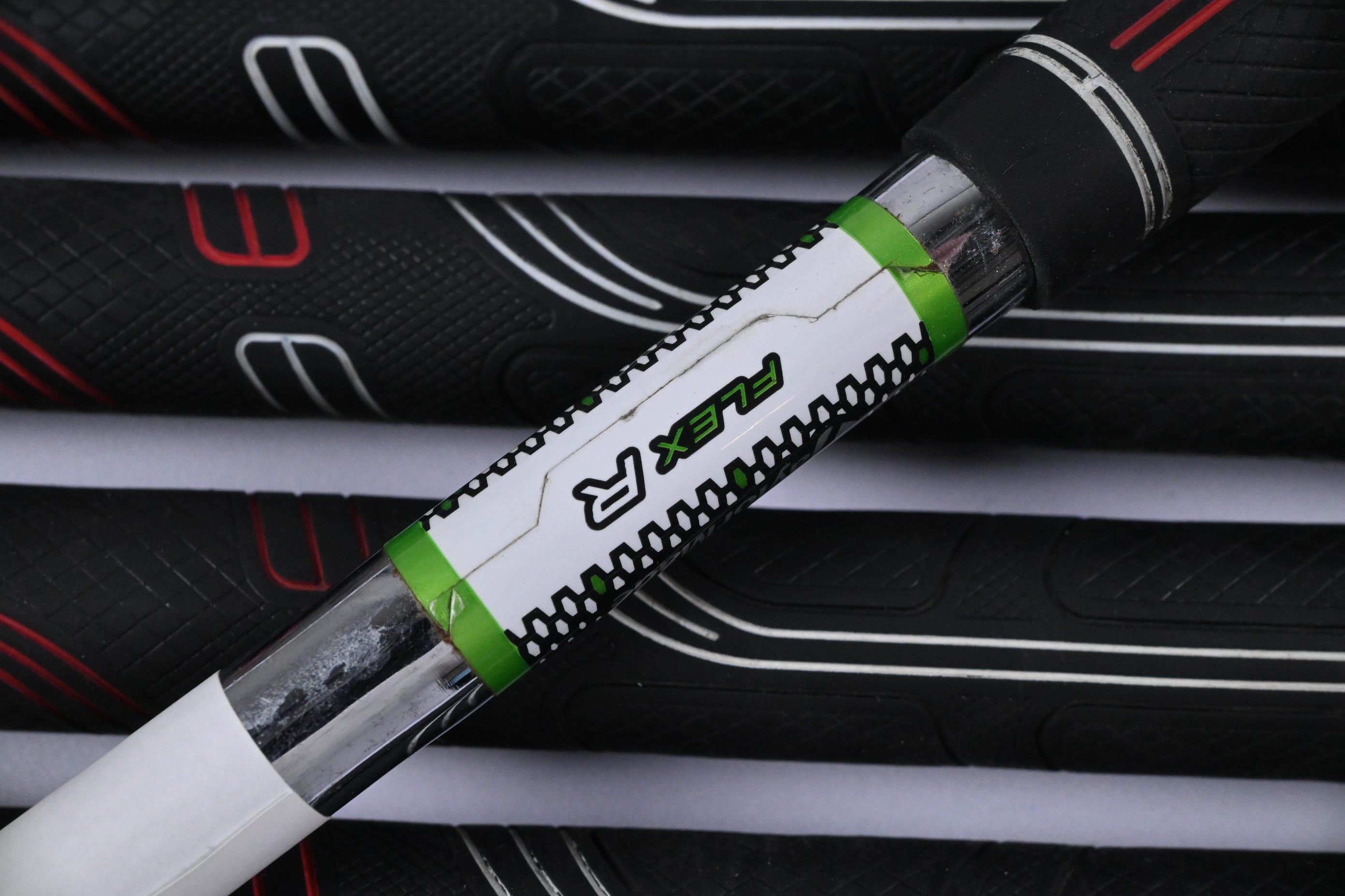 Taylormade RBZ Irons / 5-PW+GW+SW / Regular Flex Tayormade RBZ Shafts