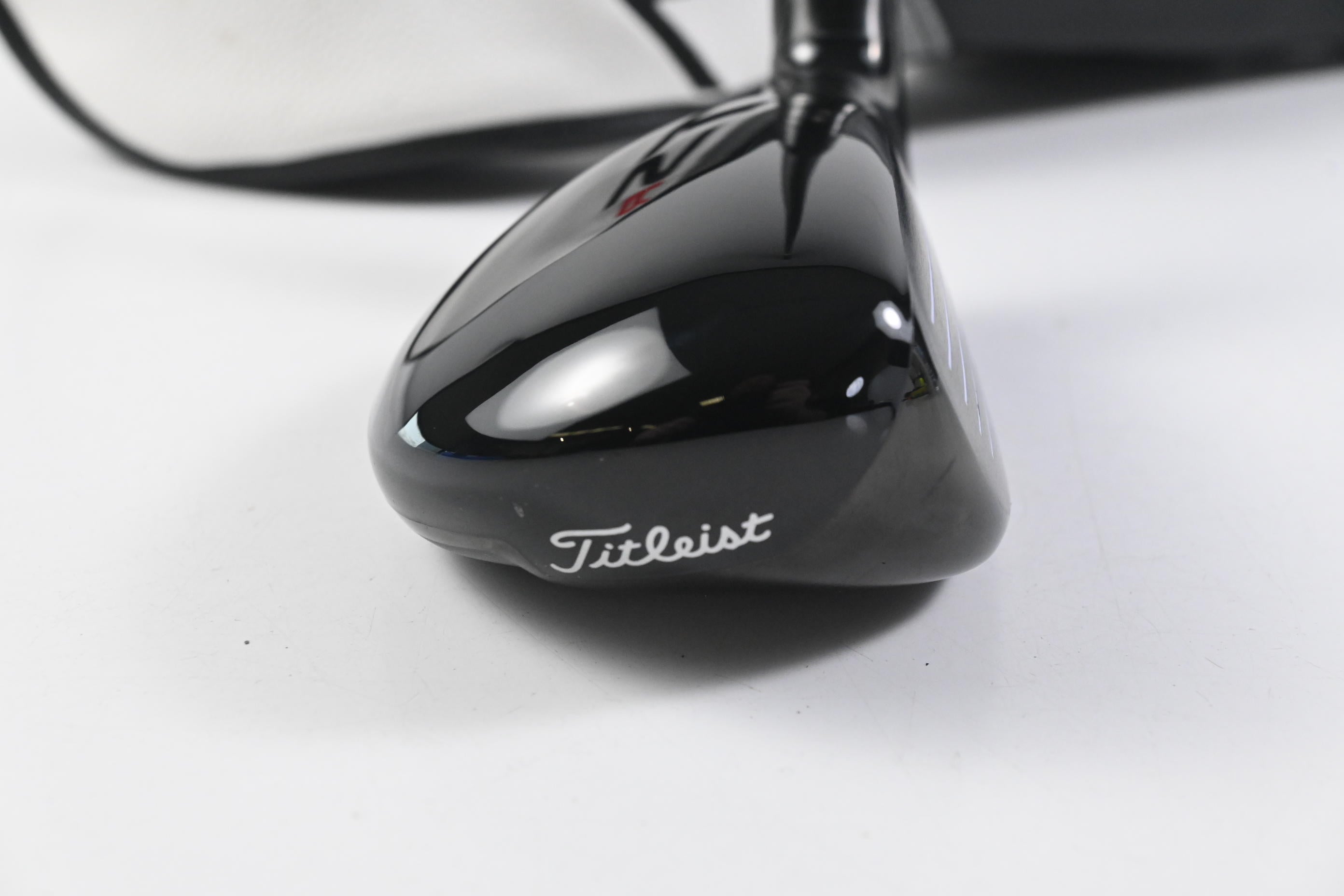 Titleist TSR3 #3 Hybrid / 19 Degree / Stiff Flex Tensei 1K Black 85 Shaft