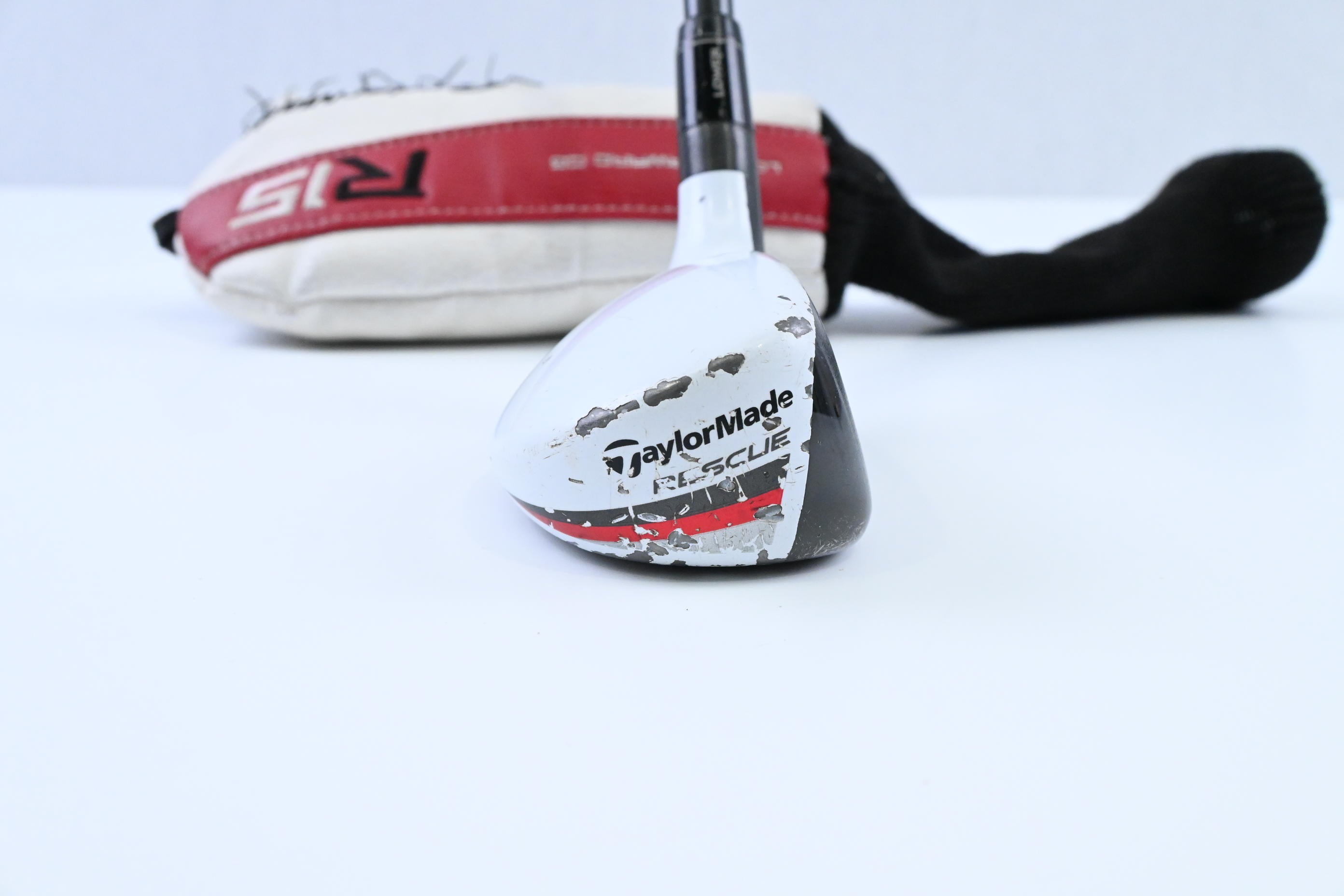 Taylormade R15 #2 Hybrid / 17 Degree / Stiff Flex Fujikura Speeder 77 Evolution