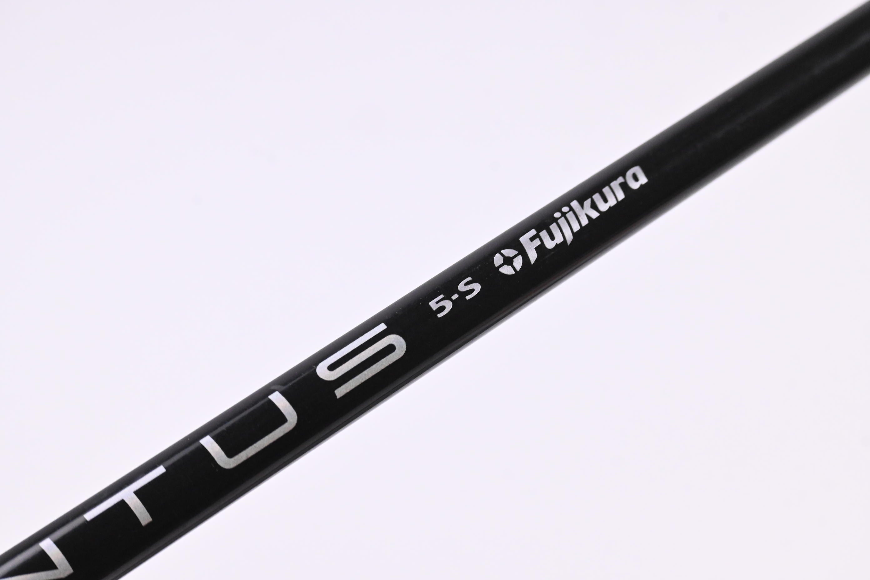Fujikura Ventus Red 5 Driver Shaft / Stiff Flex / Titleist Adapter