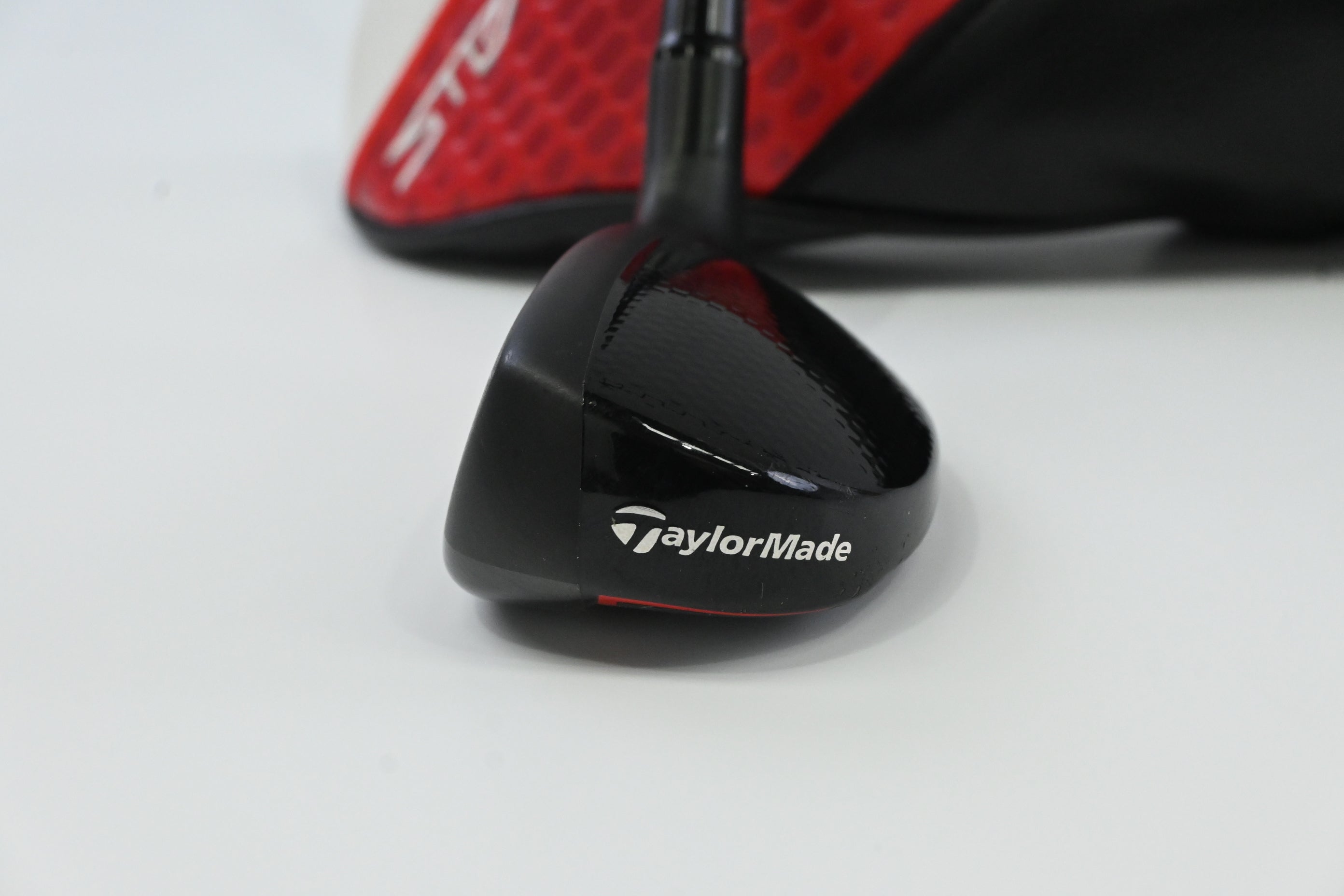 Left Hand Taylormade Stealth 2 Plus #3 Hybrid / 19.5 Degree / Stiff Flex Kai'li