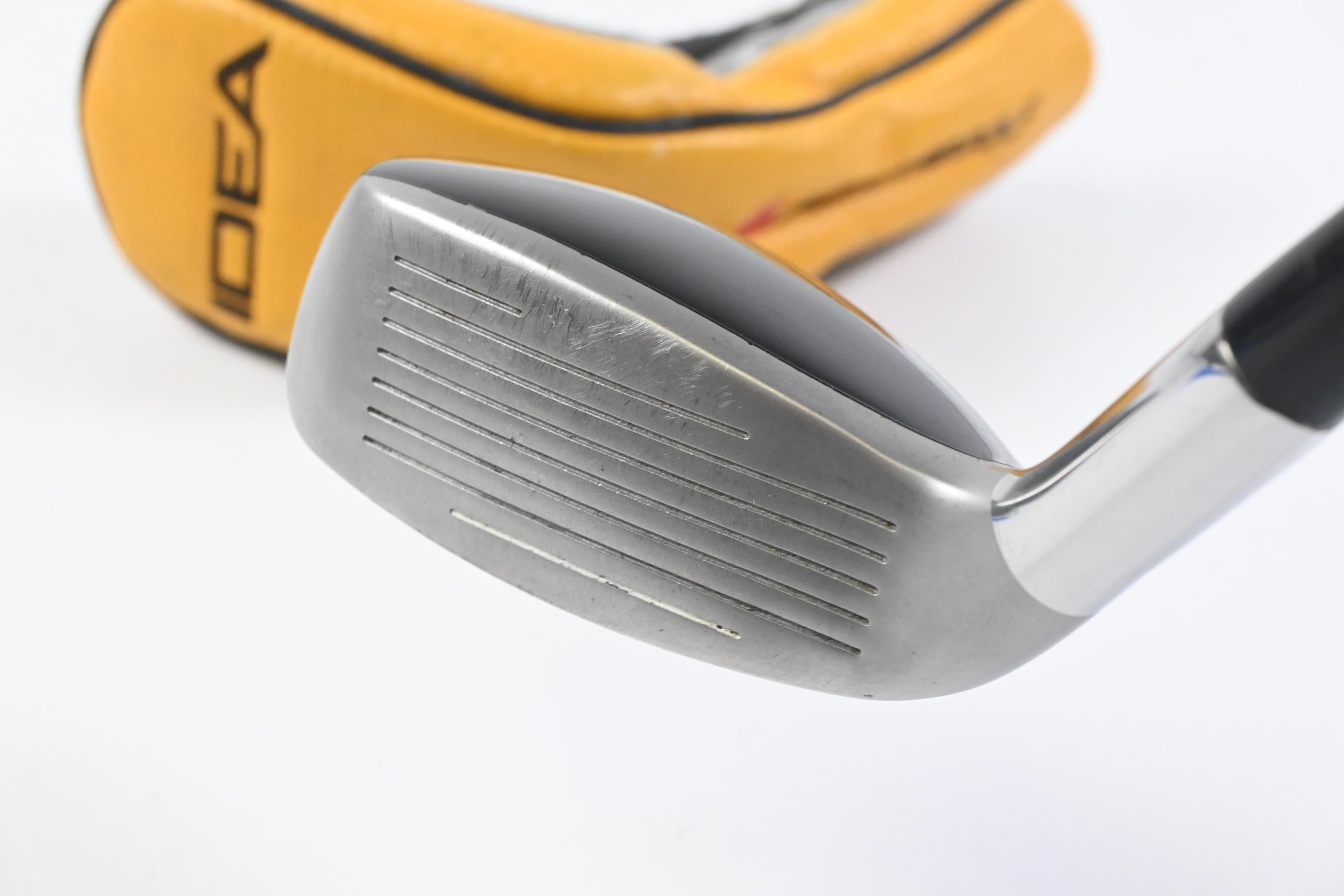 Adams Idea A7 #4 Hybrid / 22 Degree / Stiff Flex Proforce Axivcore 85 Shaft