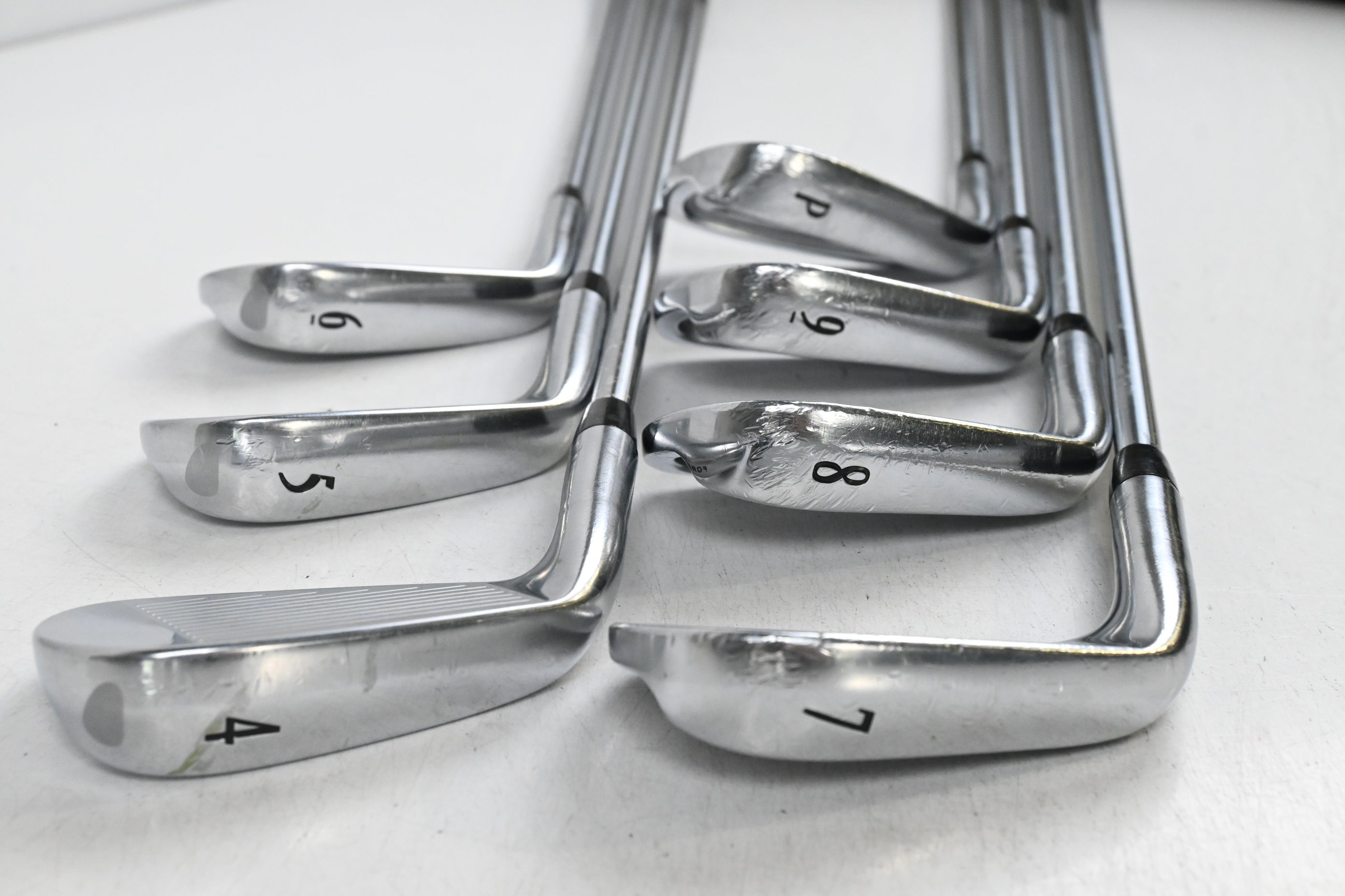 Srixon Z-765 Irons / 4-PW / Regular Flex Project X PXi Shafts