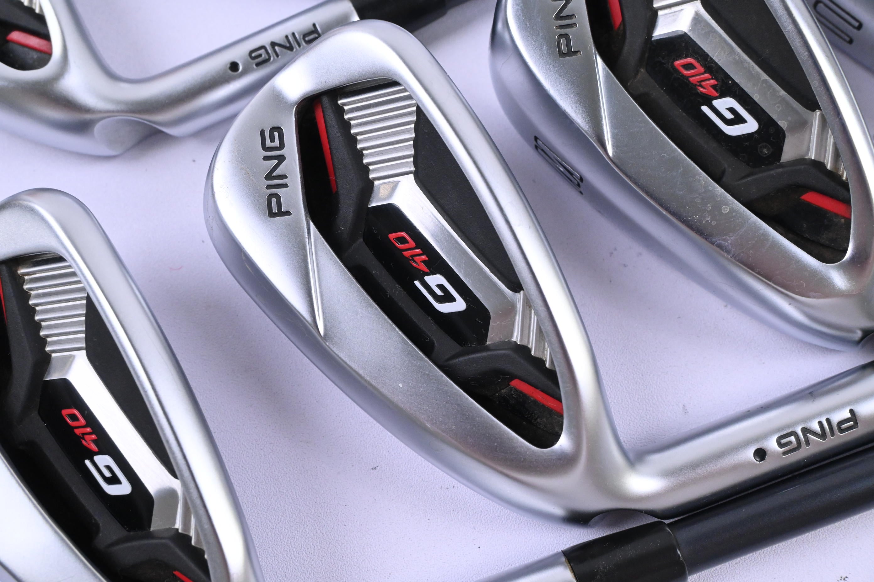 Left Hand Ping G410 Irons / 5-PW+GW / Black Dot / Regular Flex Ping Alta CB Red