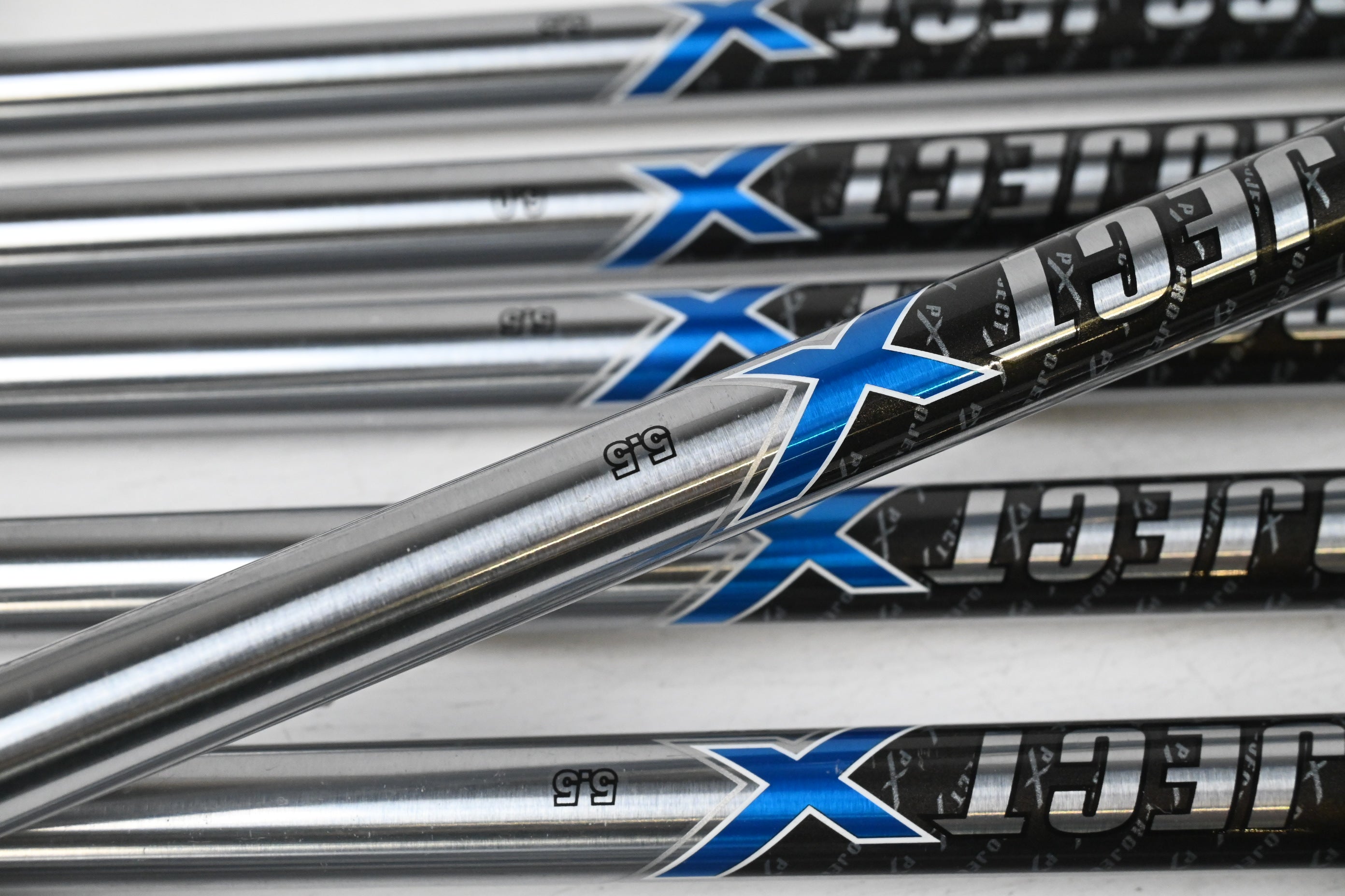 Srixon Z-765 Irons / 4-PW / Regular Flex Project X PXi Shafts