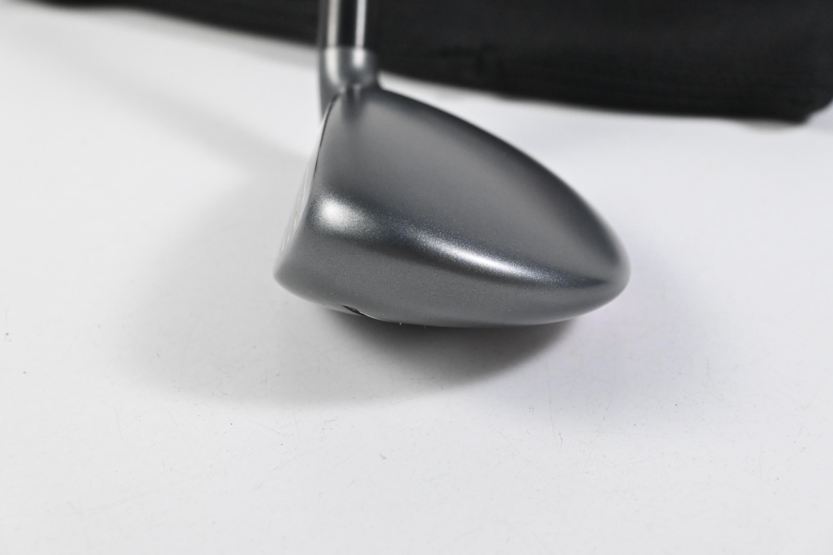 Left Hand Callaway X Hot #3 Hybrid / 19 Degree / Regular Flex Callaway X Hot 65
