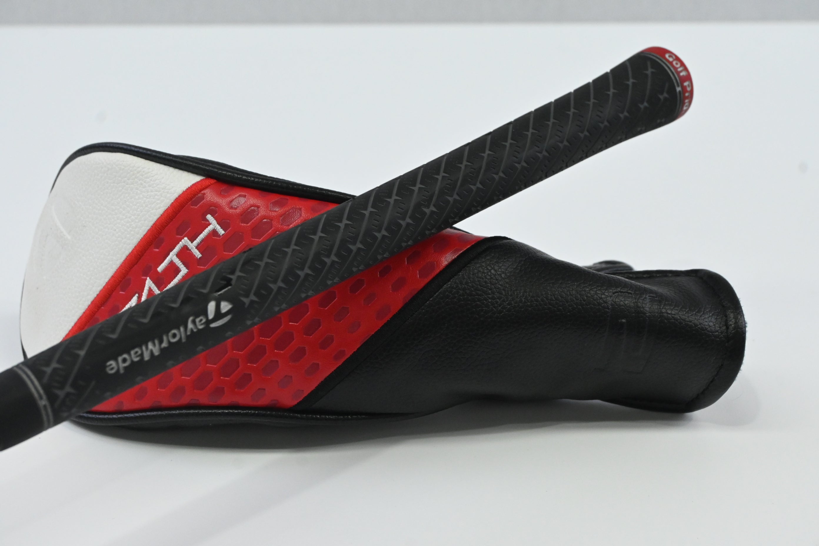 Left Hand Taylormade Stealth 2 Plus #3 Hybrid / 19.5 Degree / Stiff Flex Kai'li