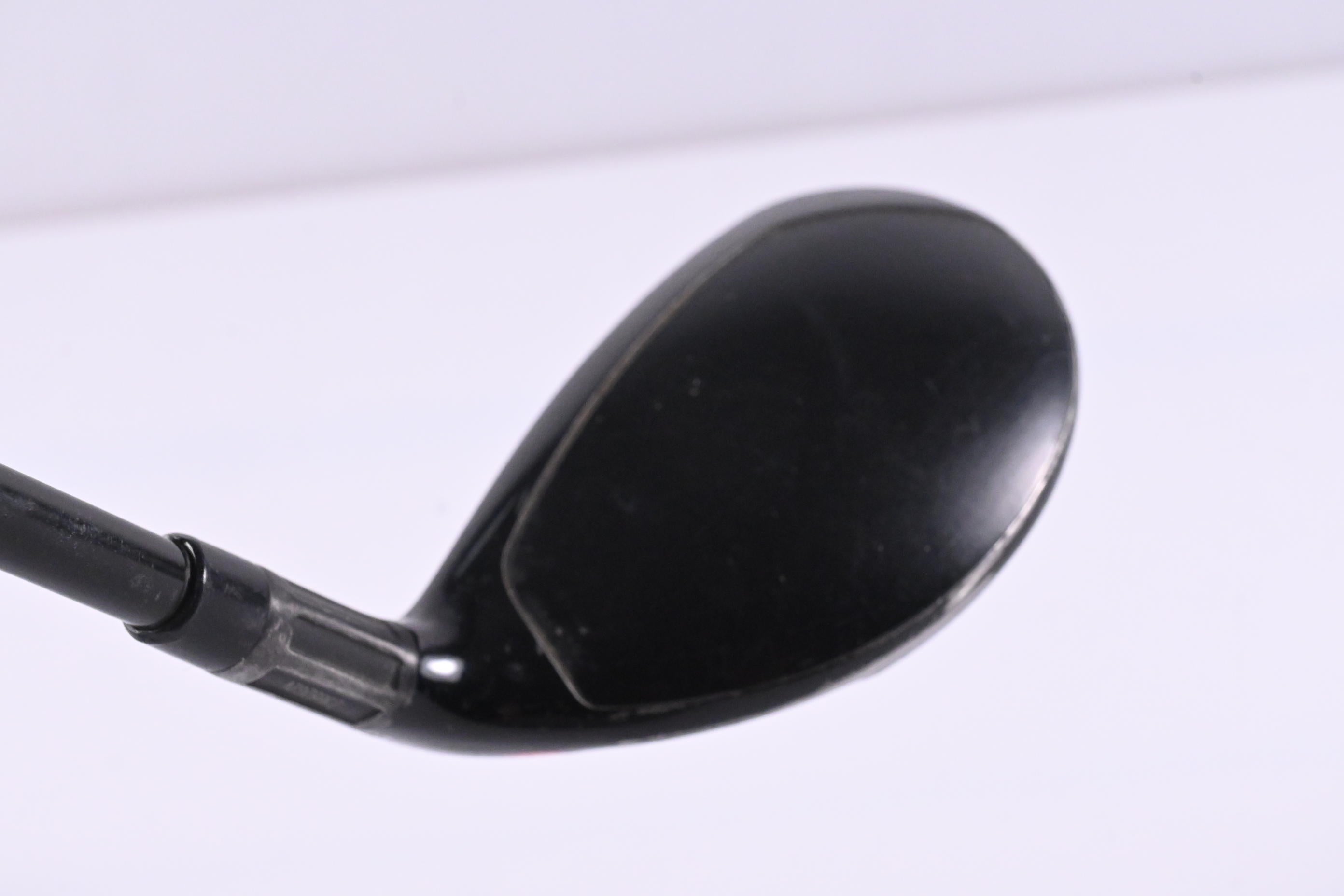 Taylormade Stealth #3 Hybrid / 19 Degree / Stiff Flex Ventus Red 7 Shaft