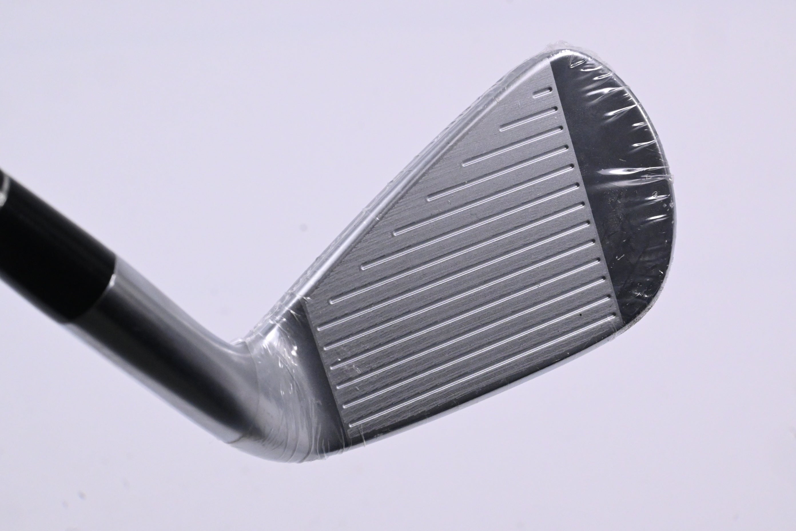 Left Hand Srixon ZXiU Utility #4 Iron / 23 Degree / Regular Flex MMT UT 80 Shaft