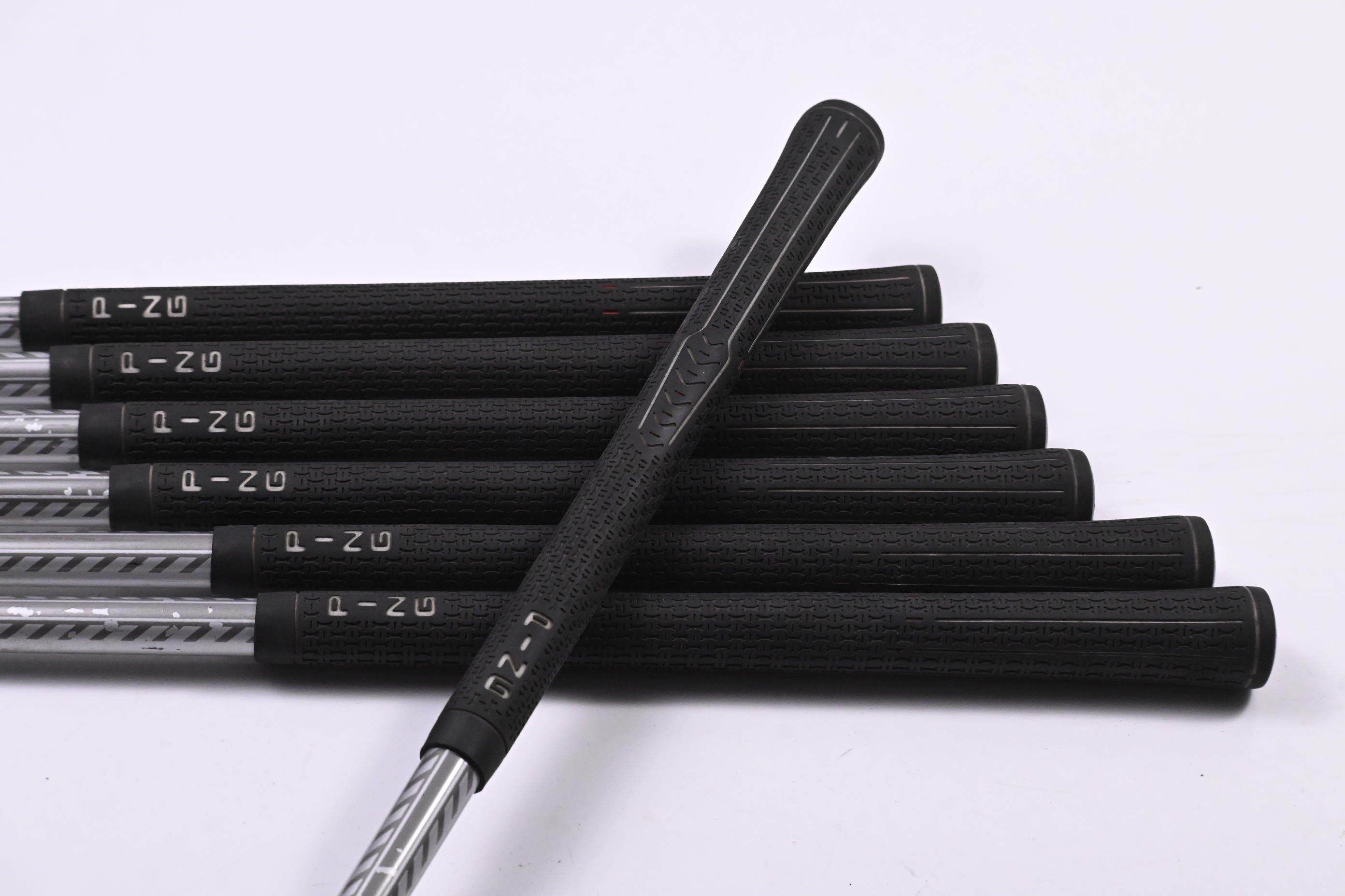 Ping i15 Irons / 4-PW / Blue Dot / Regular Flex Ping TFC 149 I Shafts