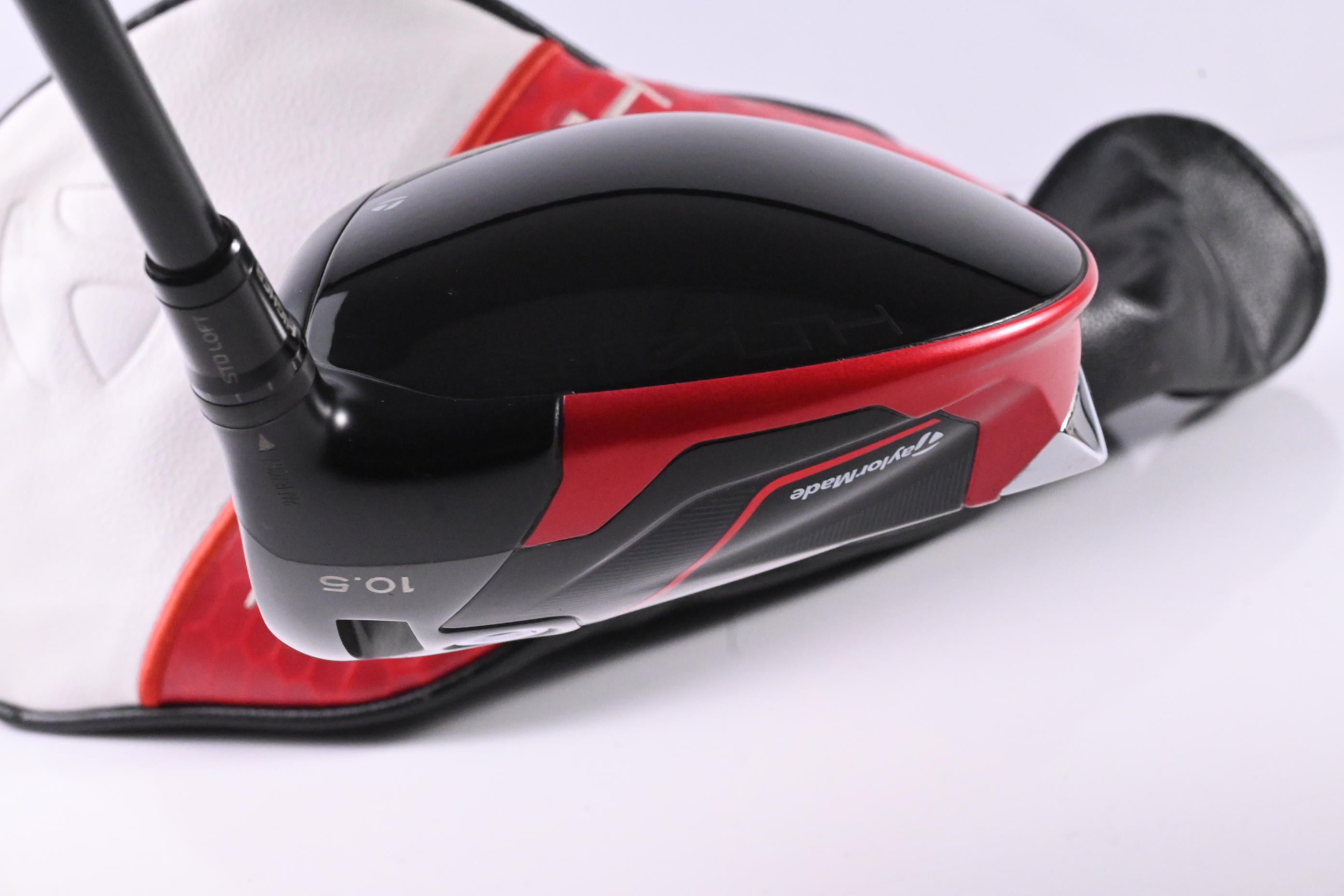 Taylormade Stealth 2 Driver / 10.5 Degree / Stiff Flex Fujikura Atmos Silver 6