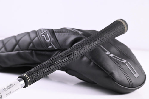 Cobra DS-Adapt LS Driver / 10.5 Degree / X-Flex Fujikura Pro 60 Shaft