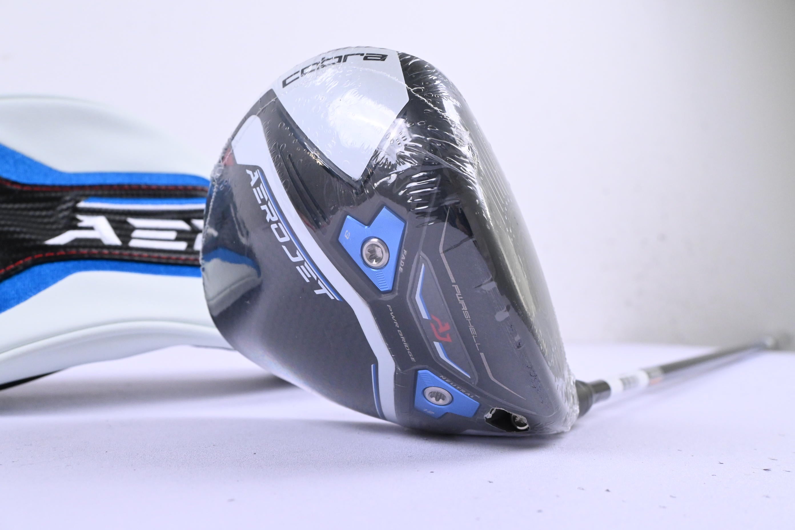 Cobra Aerojet LS Driver / 10.5 Degree / Regular Flex Kai'li Blue 60 Shaft