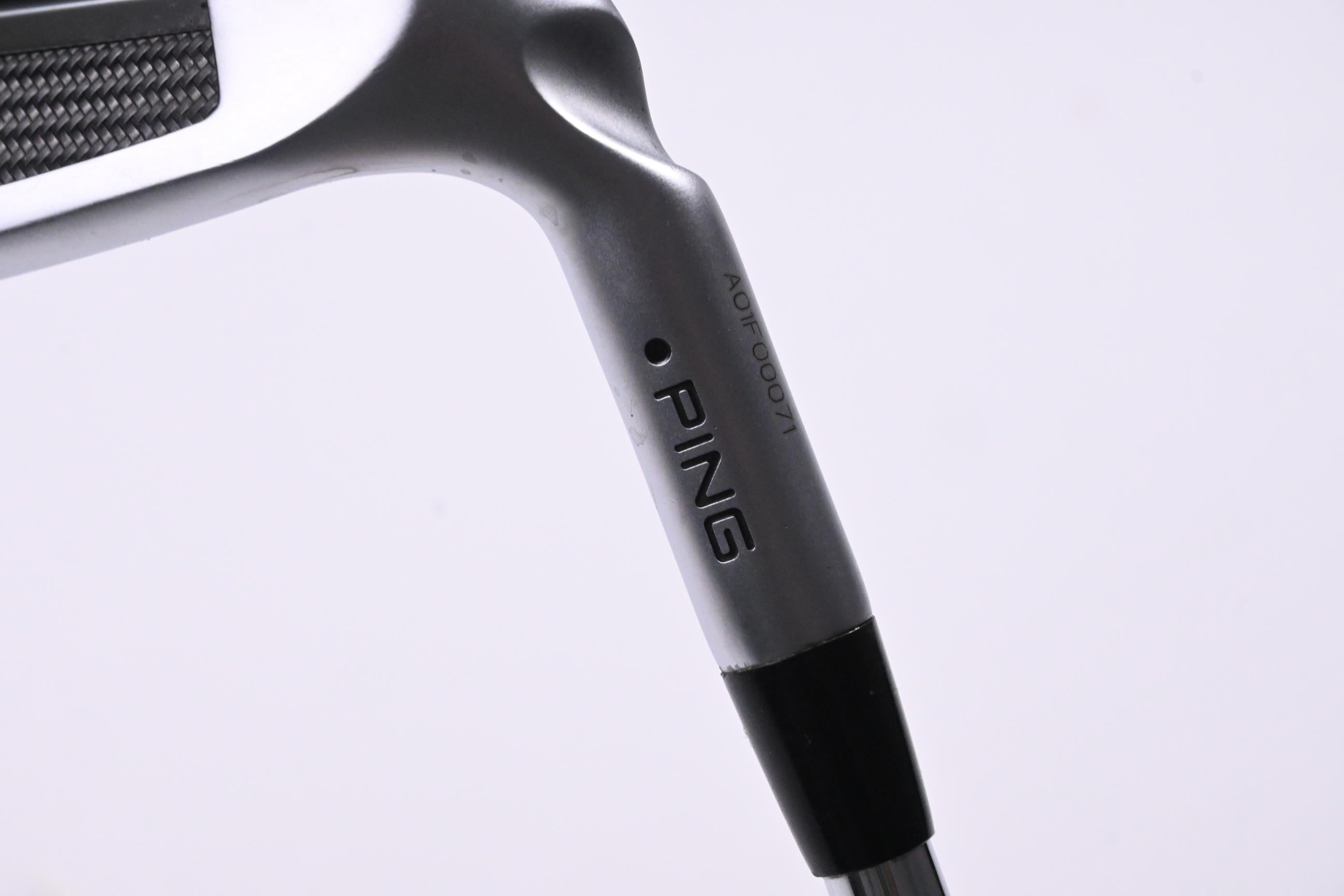 Ping ChipR / Black Dot / 35.25 Inch