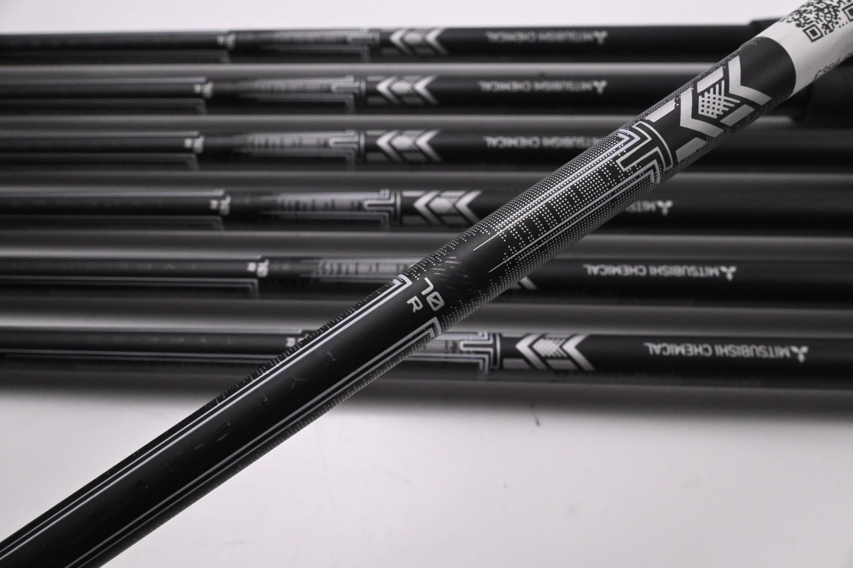 PXG 0211 DC/XCOR2 Combo Irons / 6-PW+GW+LW / Regular Flex MMT 70 Shafts