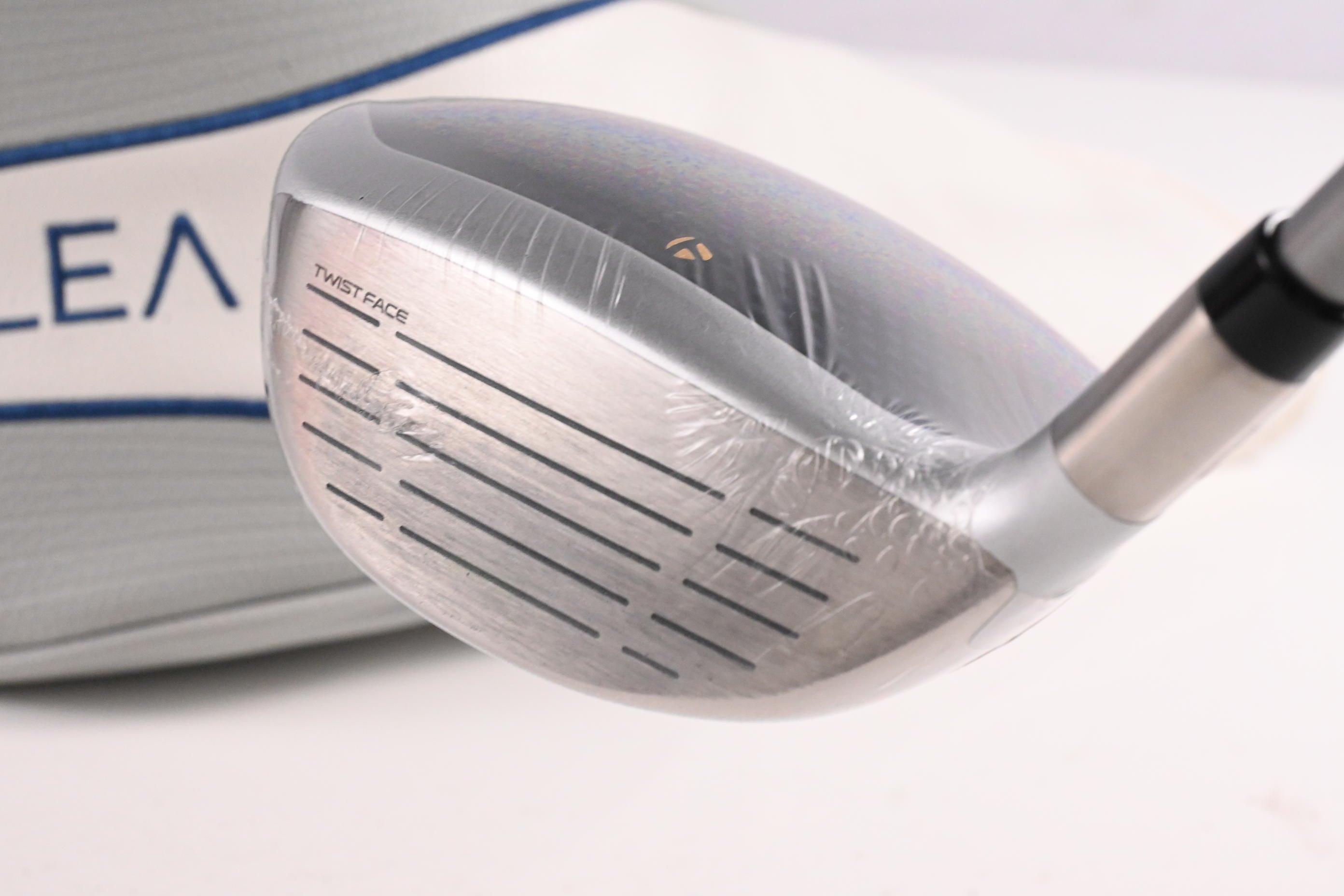 LadiesTaylormade Kalea Gold #5 Wood / 18 Degree / Ladies Flex Taylormade Soft 40