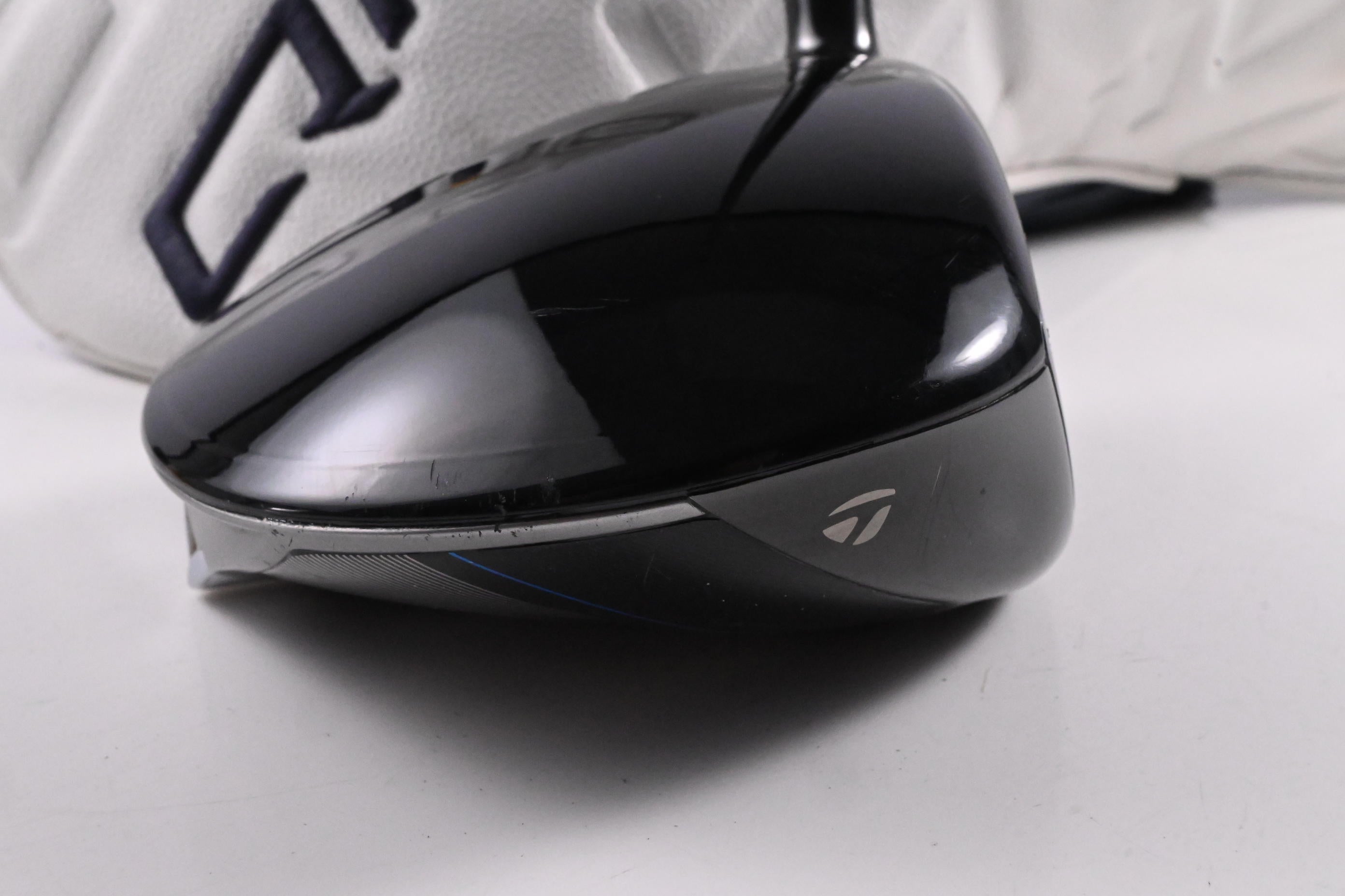 Taylormade Qi10 LS Driver / 9 Degree / X-Flex Kai'li White 70 Shaft