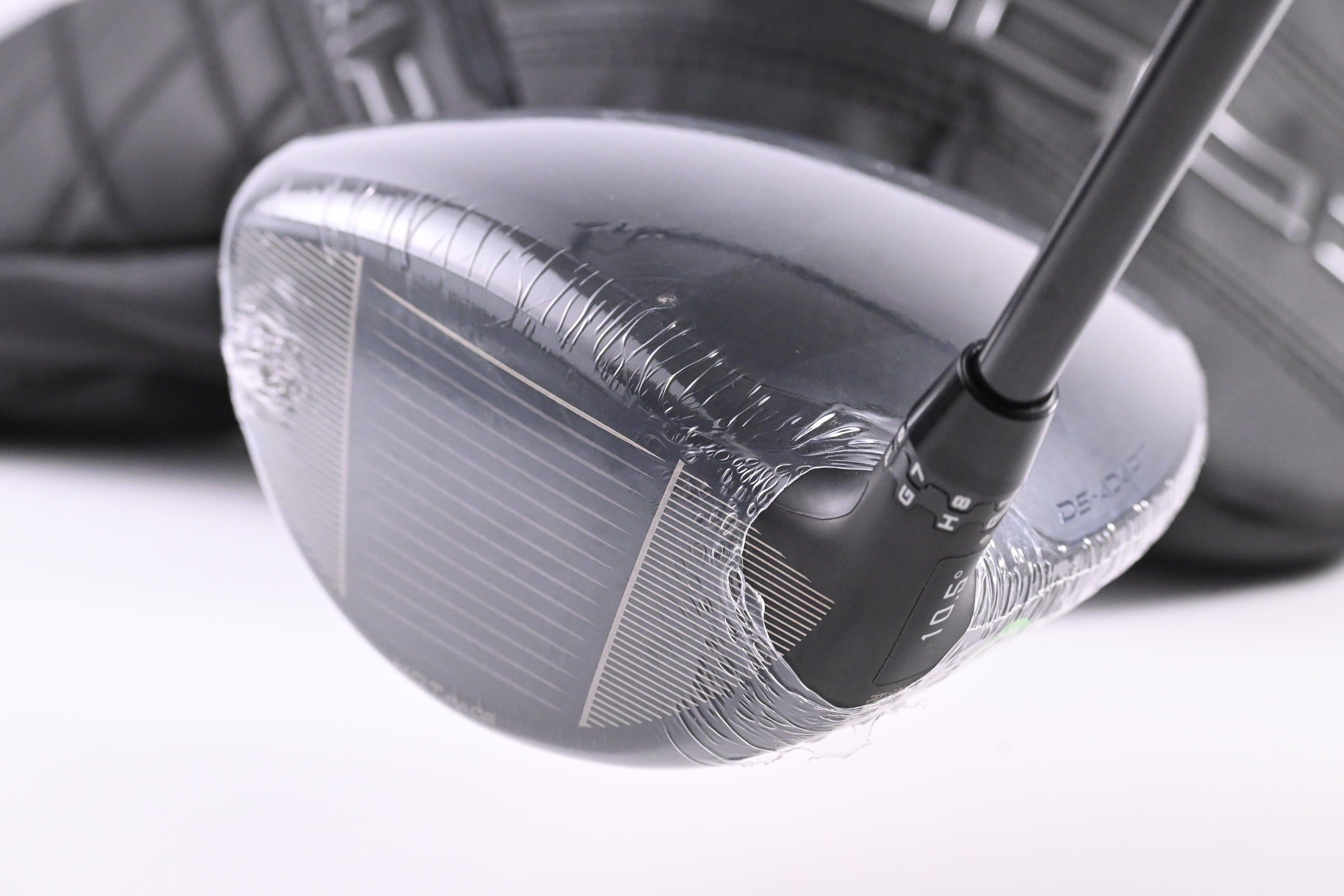 Cobra DS-Adapt MAX-D Driver / 10.5 Degree / X-Flex Denali Black 60 Shaft