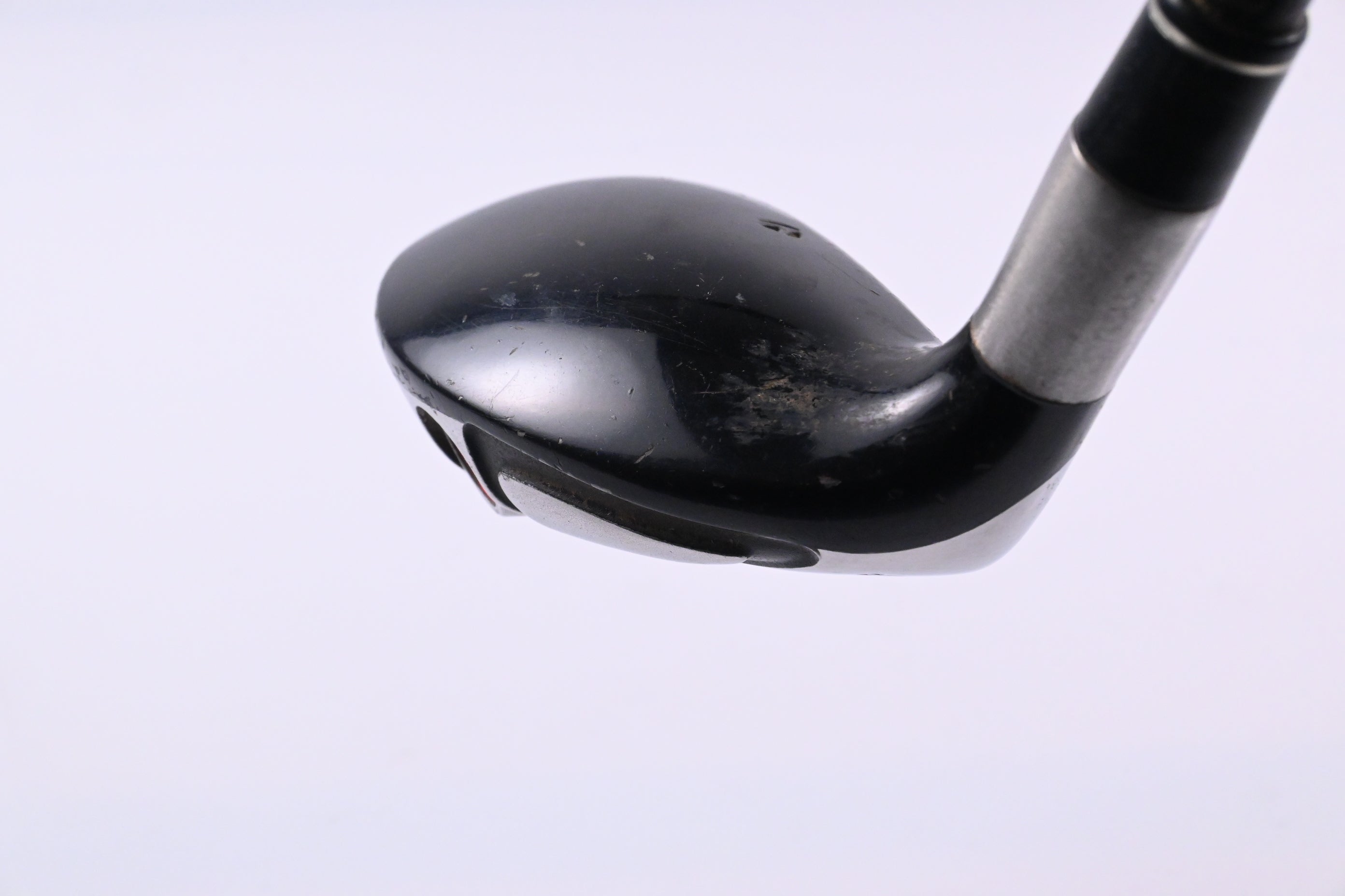 Left Hand Taylormade R5 XL #4 Hybrid / 22 Degree / Regular Flex Taylormade Shaft