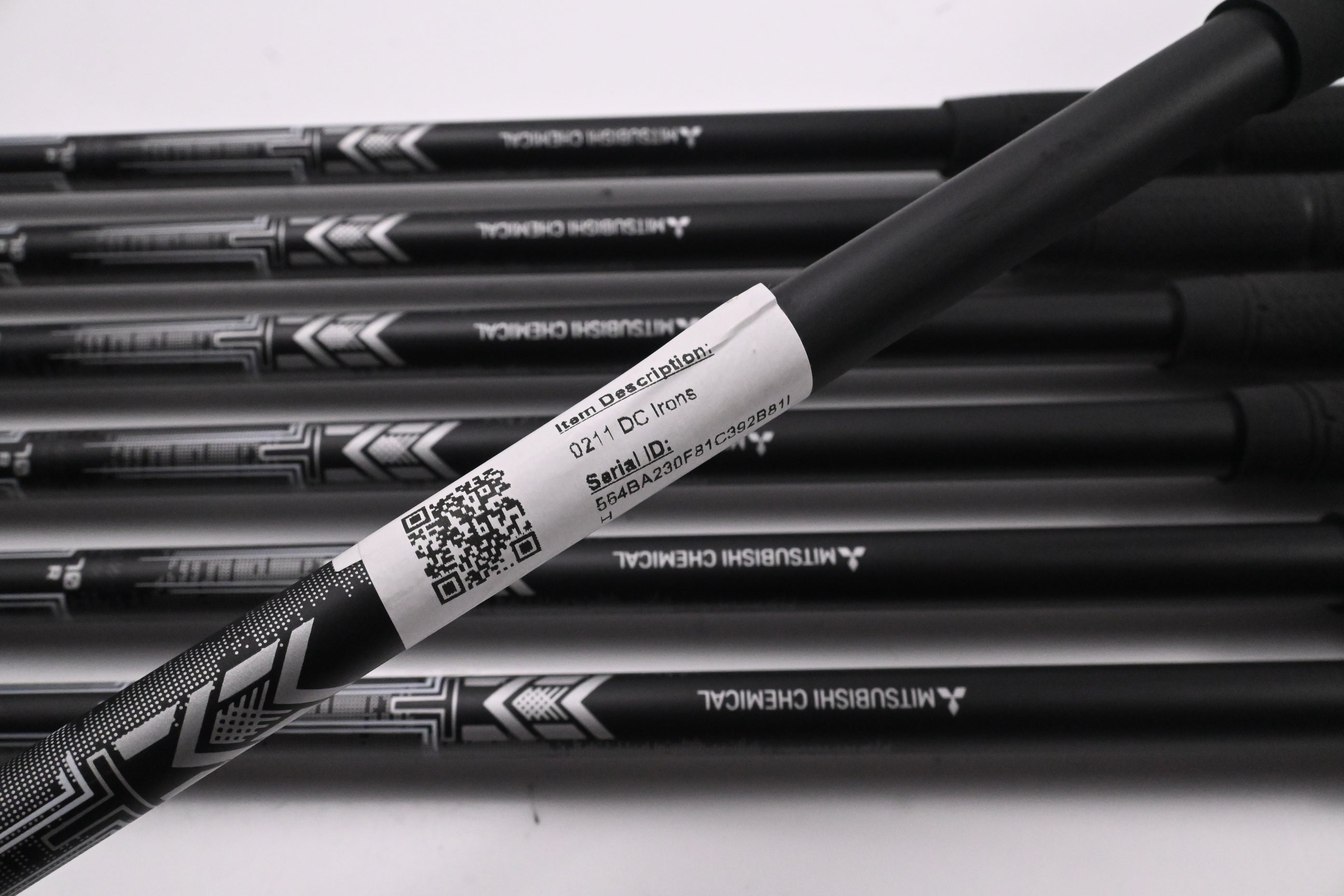 PXG 0211 DC/XCOR2 Combo Irons / 6-PW+GW+LW / Regular Flex MMT 70 Shafts
