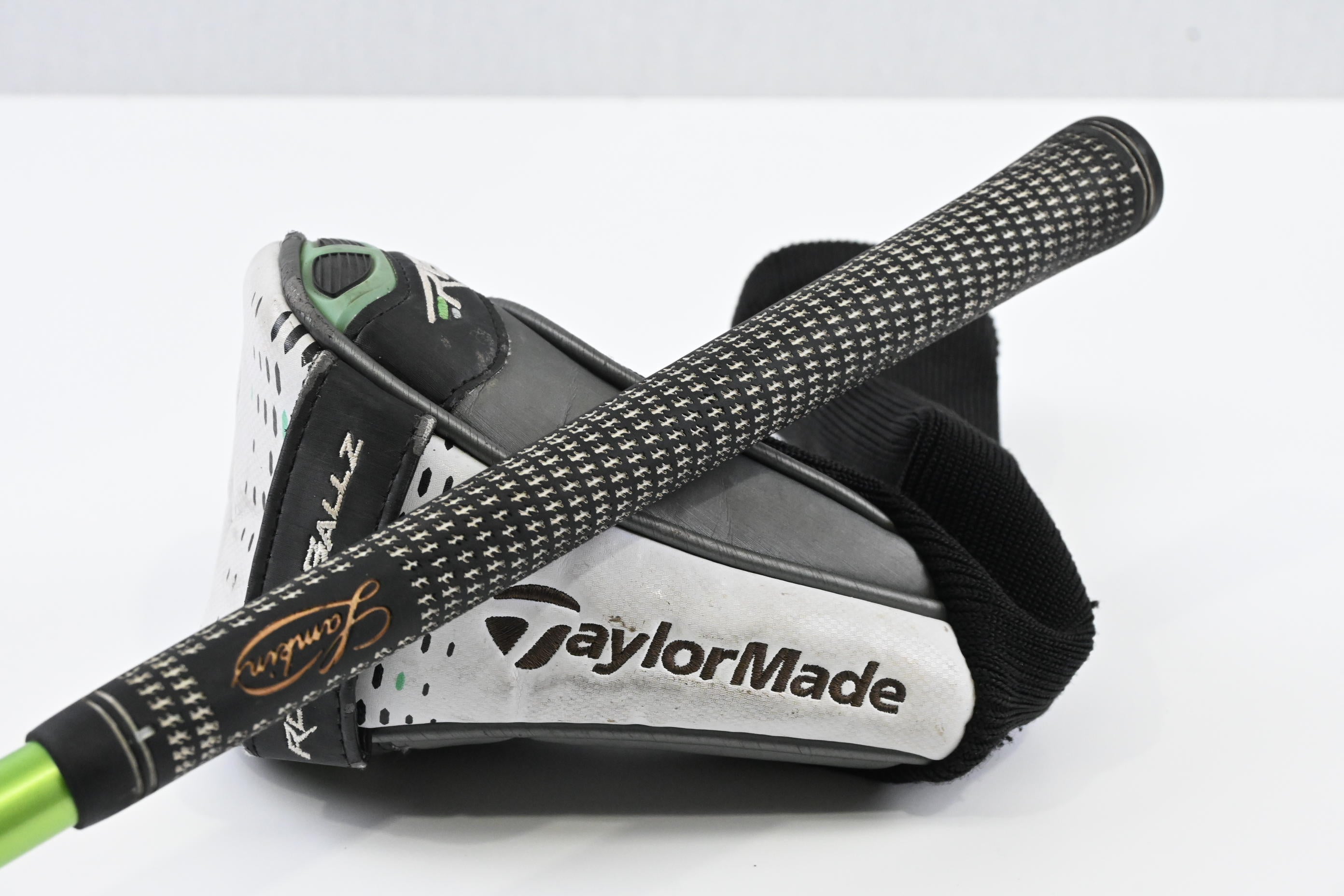 Ladies Taylormade RBZ #5 Wood / 19 Degree / Ladies Flex Matrix Ozik RBZ