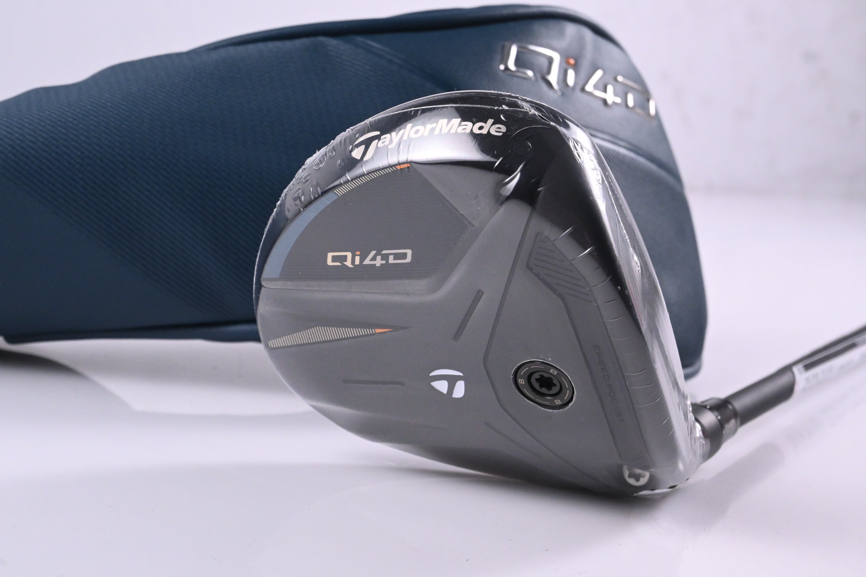 Taylormade Qi4D #3 Wood / 15 Degree / Regular Flex REAX 55 Shaft