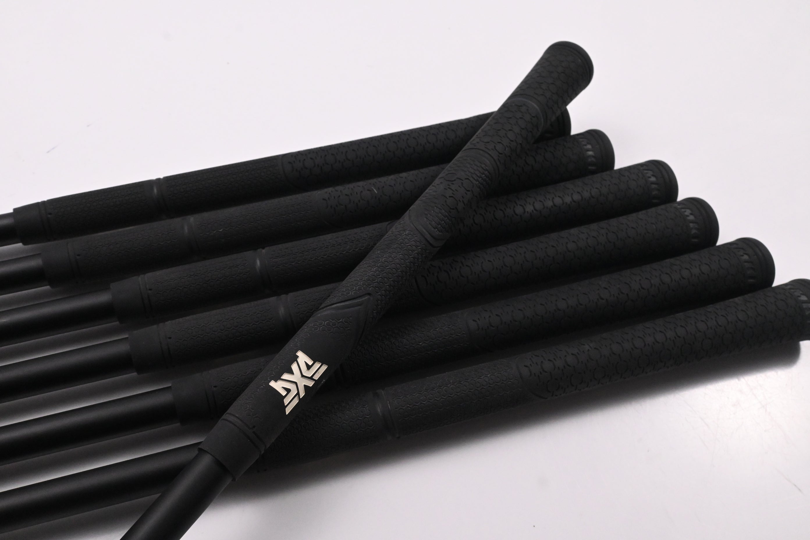 PXG 0211 DC/XCOR2 Combo Irons / 6-PW+GW+LW / Regular Flex MMT 70 Shafts