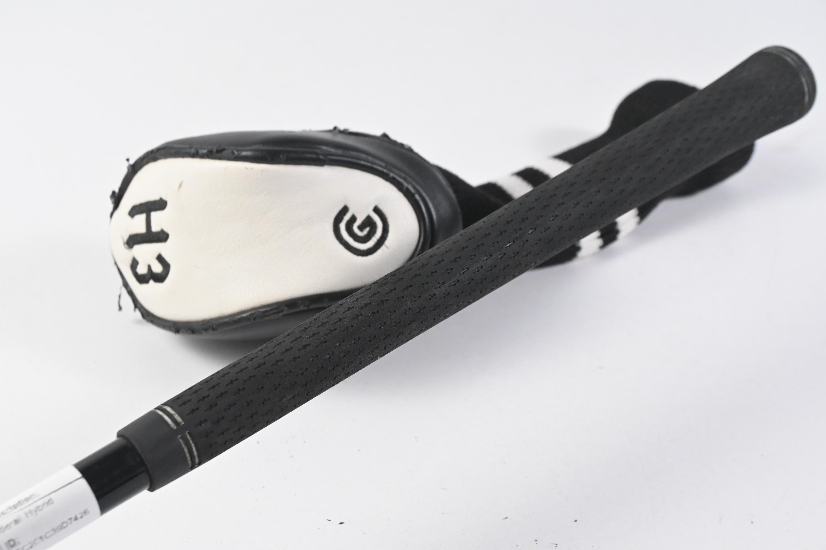 Cleveland 588 Gliderail #3 Hybrid / 20 Degree / Regular Flex XCon-h6 Shaft