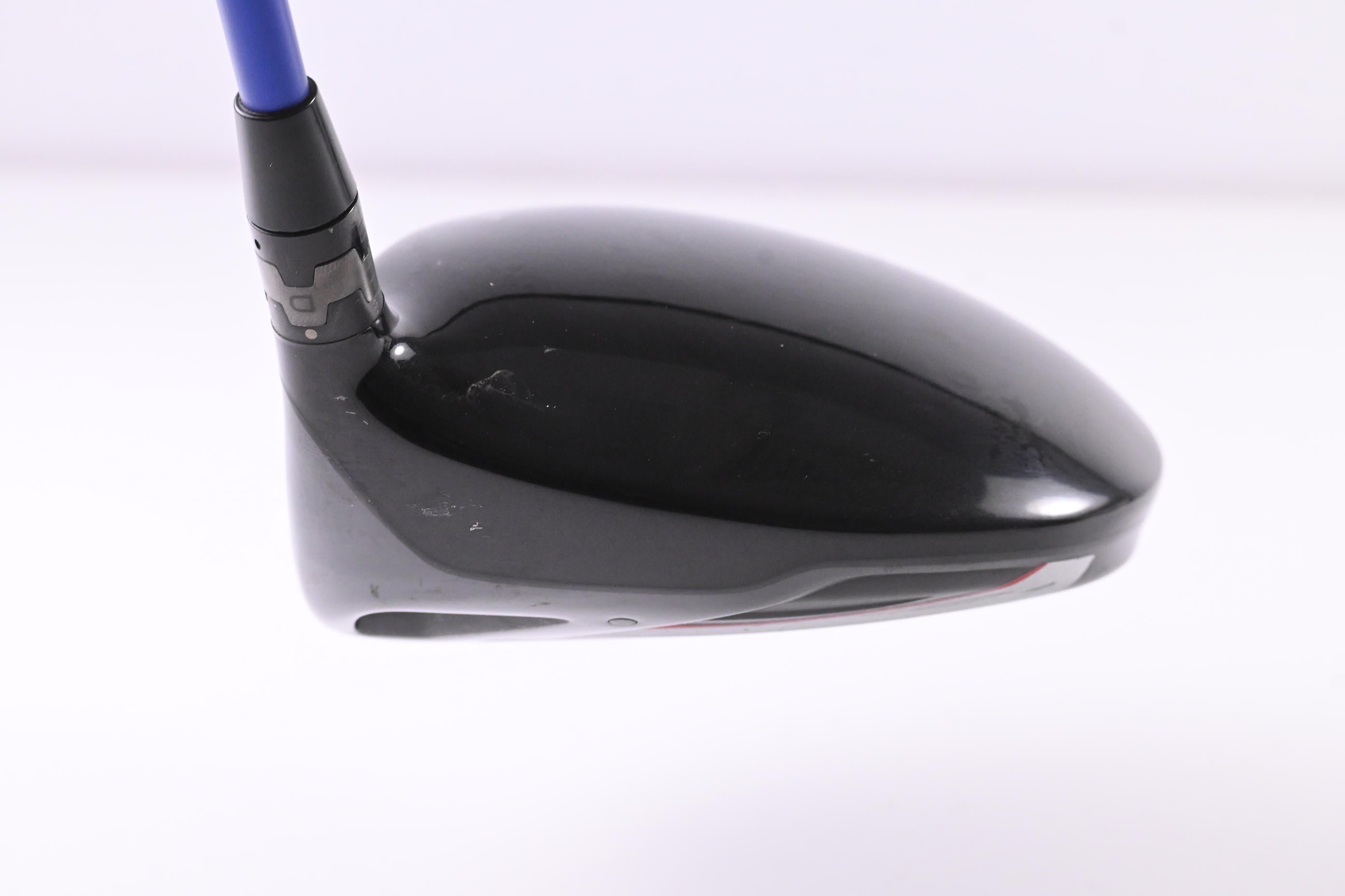 Titleist 913 D2 Driver / 9.5 Degree / Stiff Flex Diamana S+ Blue 62 Shaft
