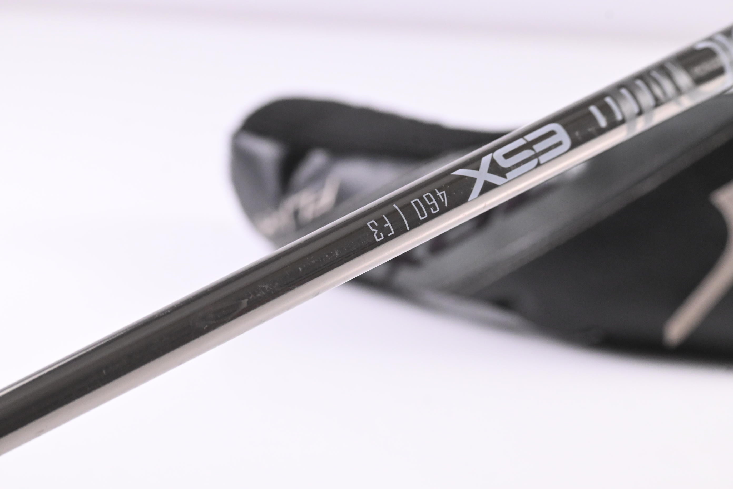 Mizuno JPX 923 Fli Hi #6 Hybrid / 26 Degree / Regular Flex Recoil ESX 460 Shaft