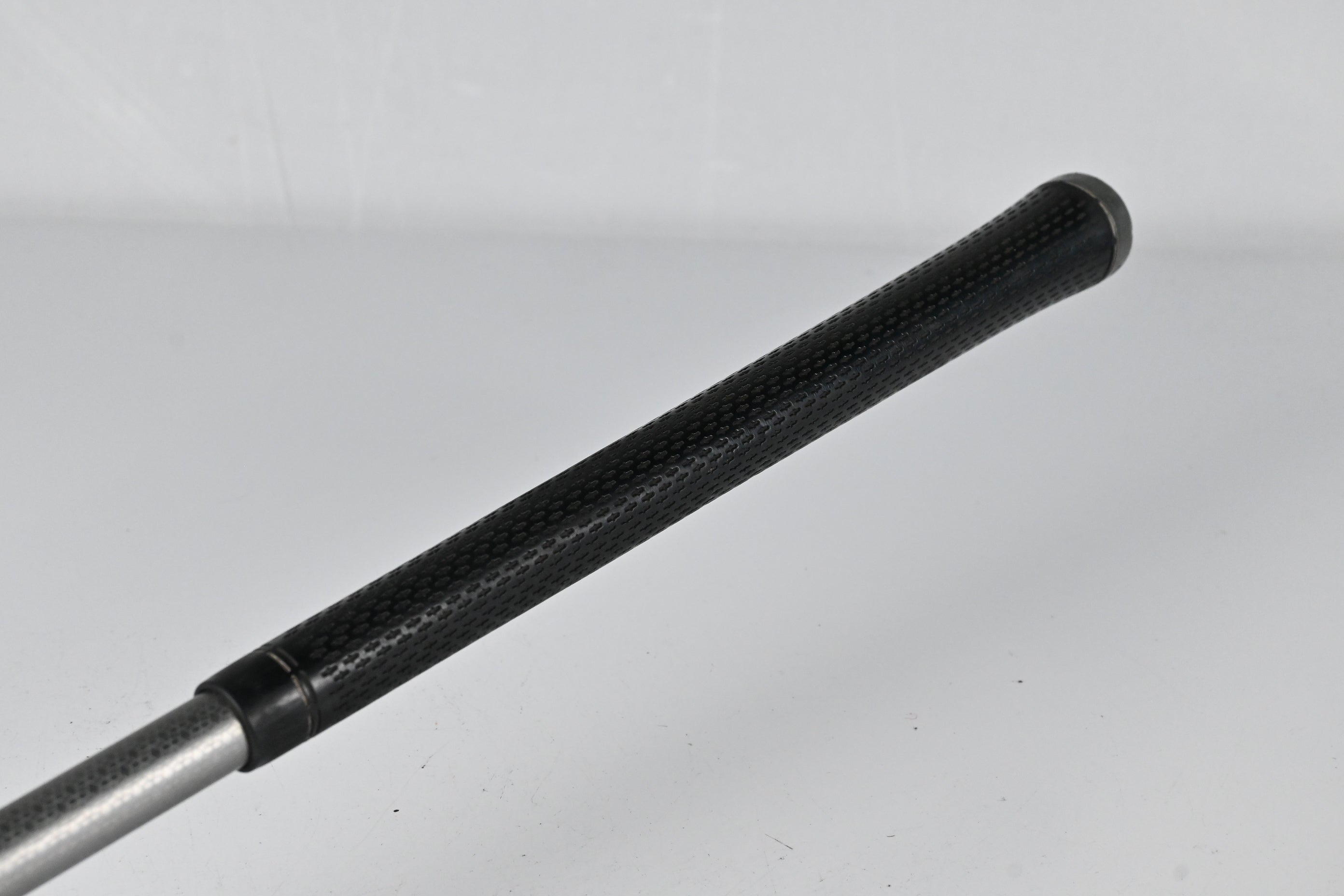 Titleist 915H #3 Hybrid / 21 Degree / Regular Flex Diamana S+70 Shaft