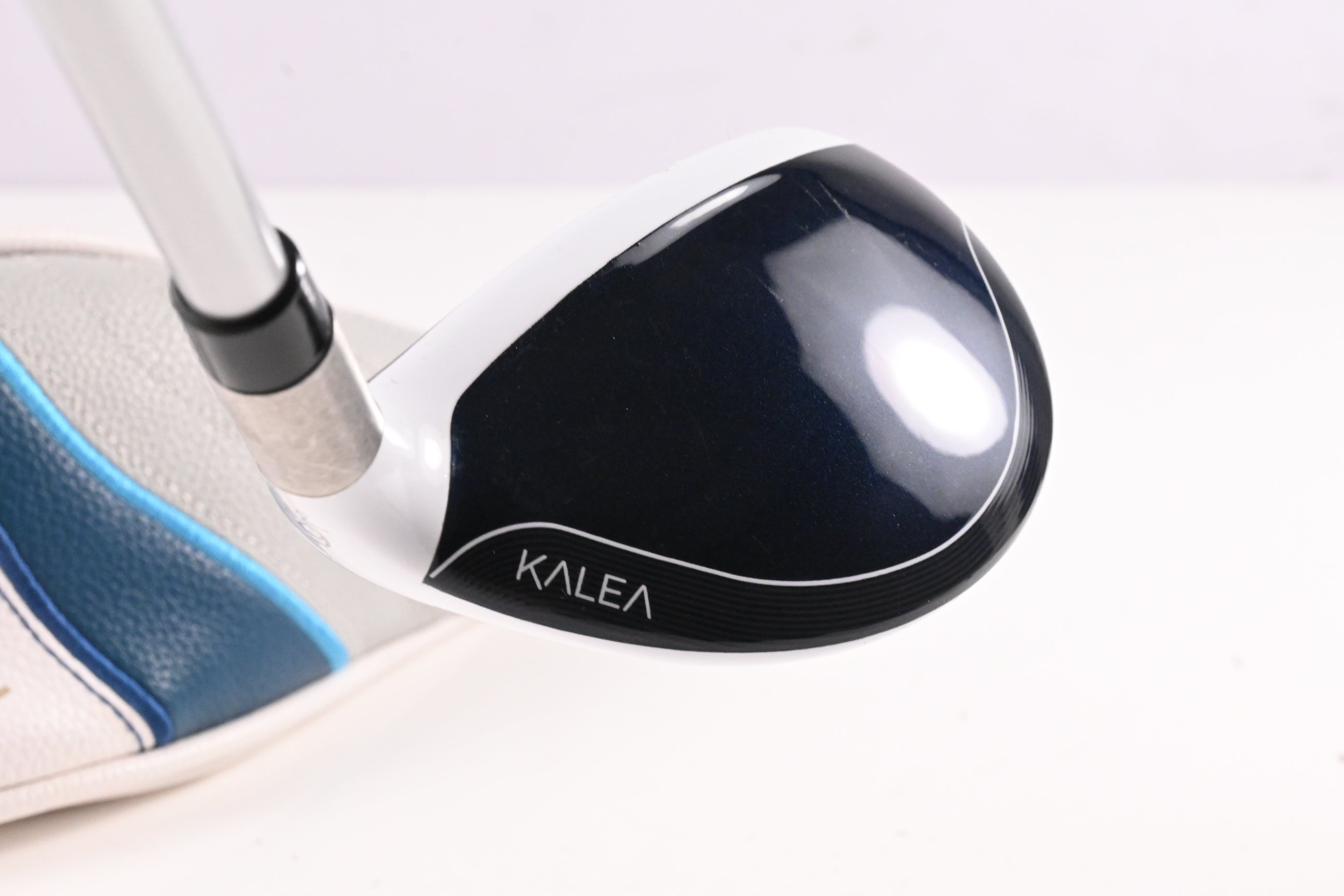 Ladies Taylormade Kalea Premier #6 Hybrid / 31 Degrees / Ladies Flex Kalea 40