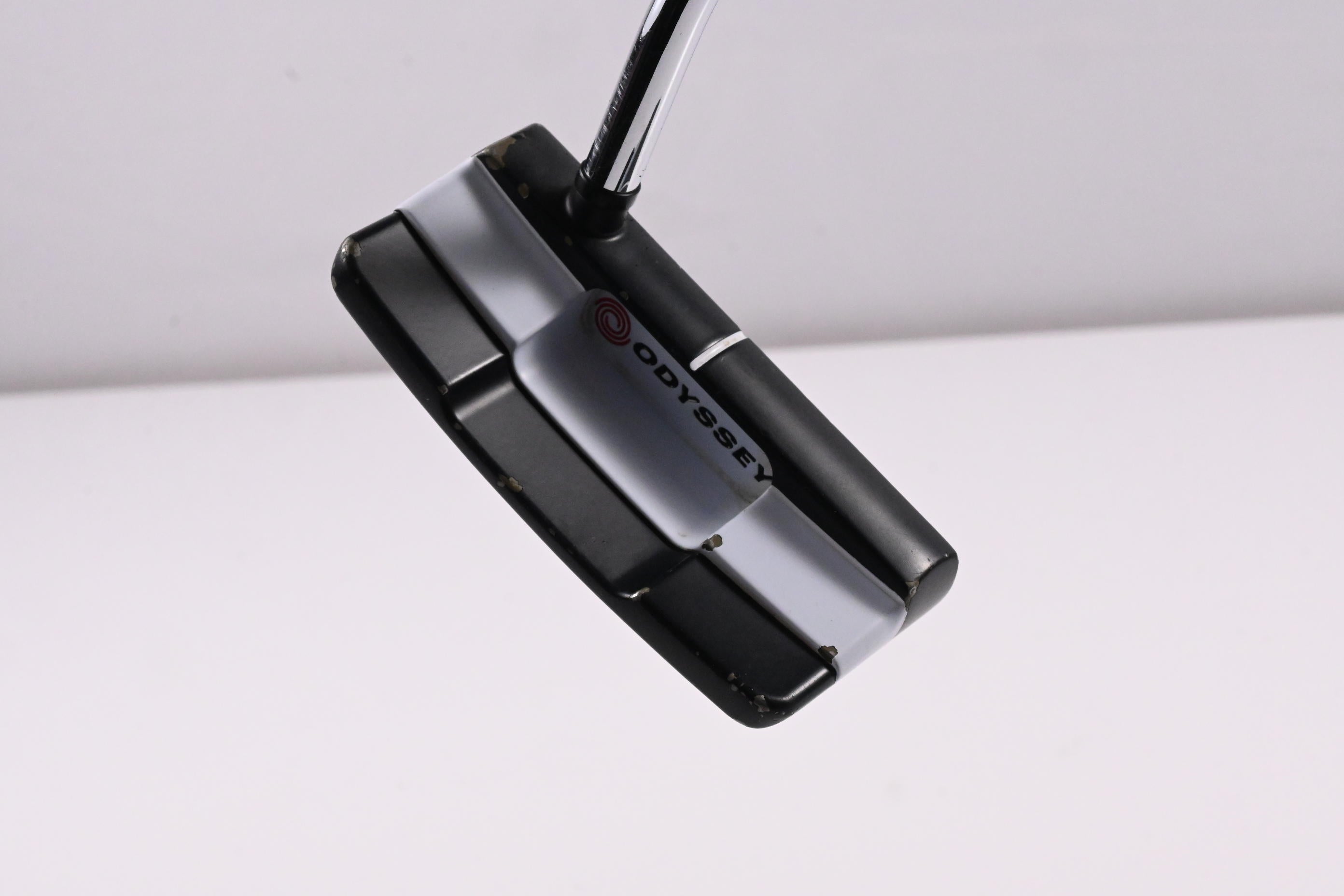 Odyssey White Hot Versa Double Wide Putter / 33 Inch