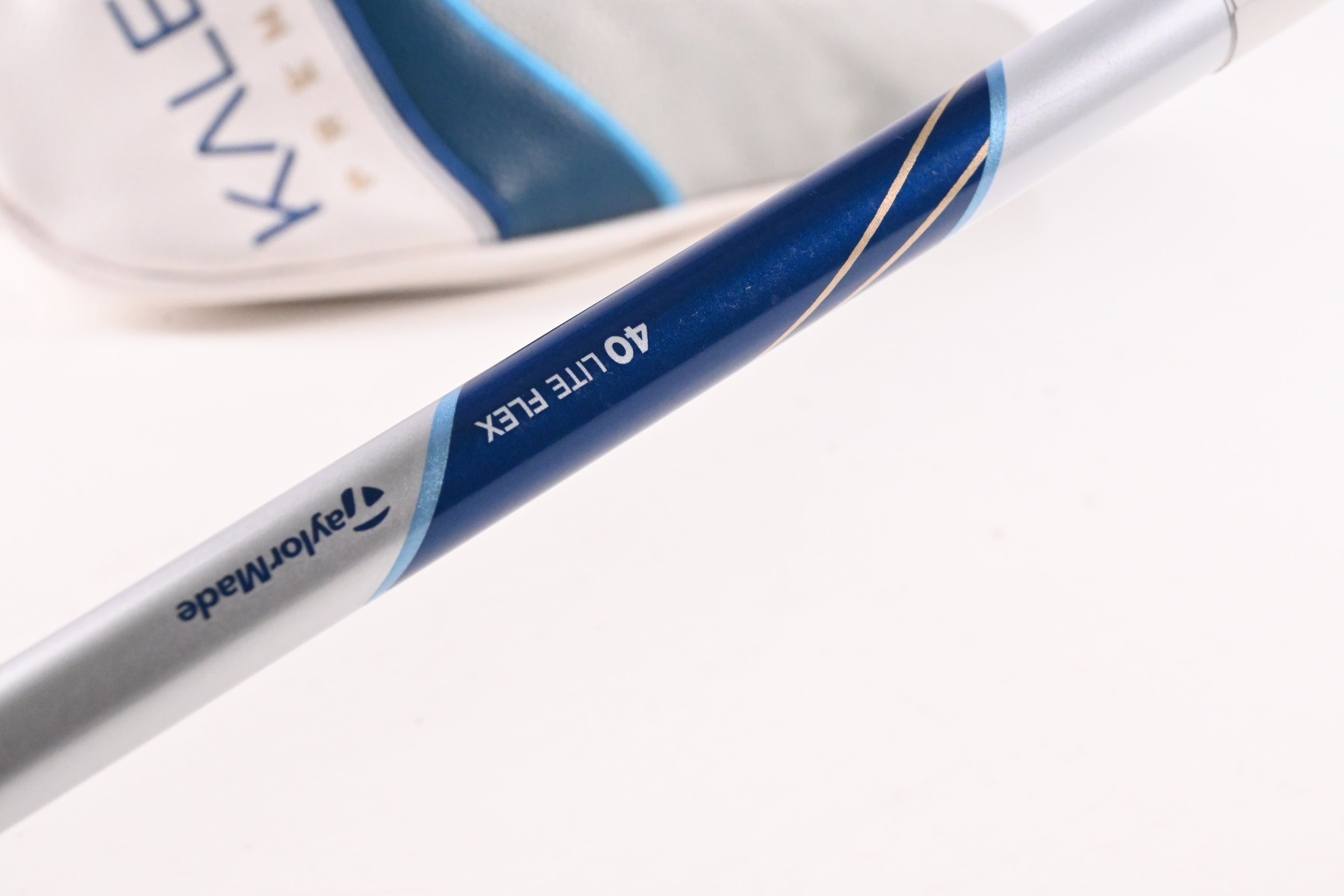 Ladies Taylormade Kalea Premier #6 Hybrid / 31 Degrees / Ladies Flex Kalea 40