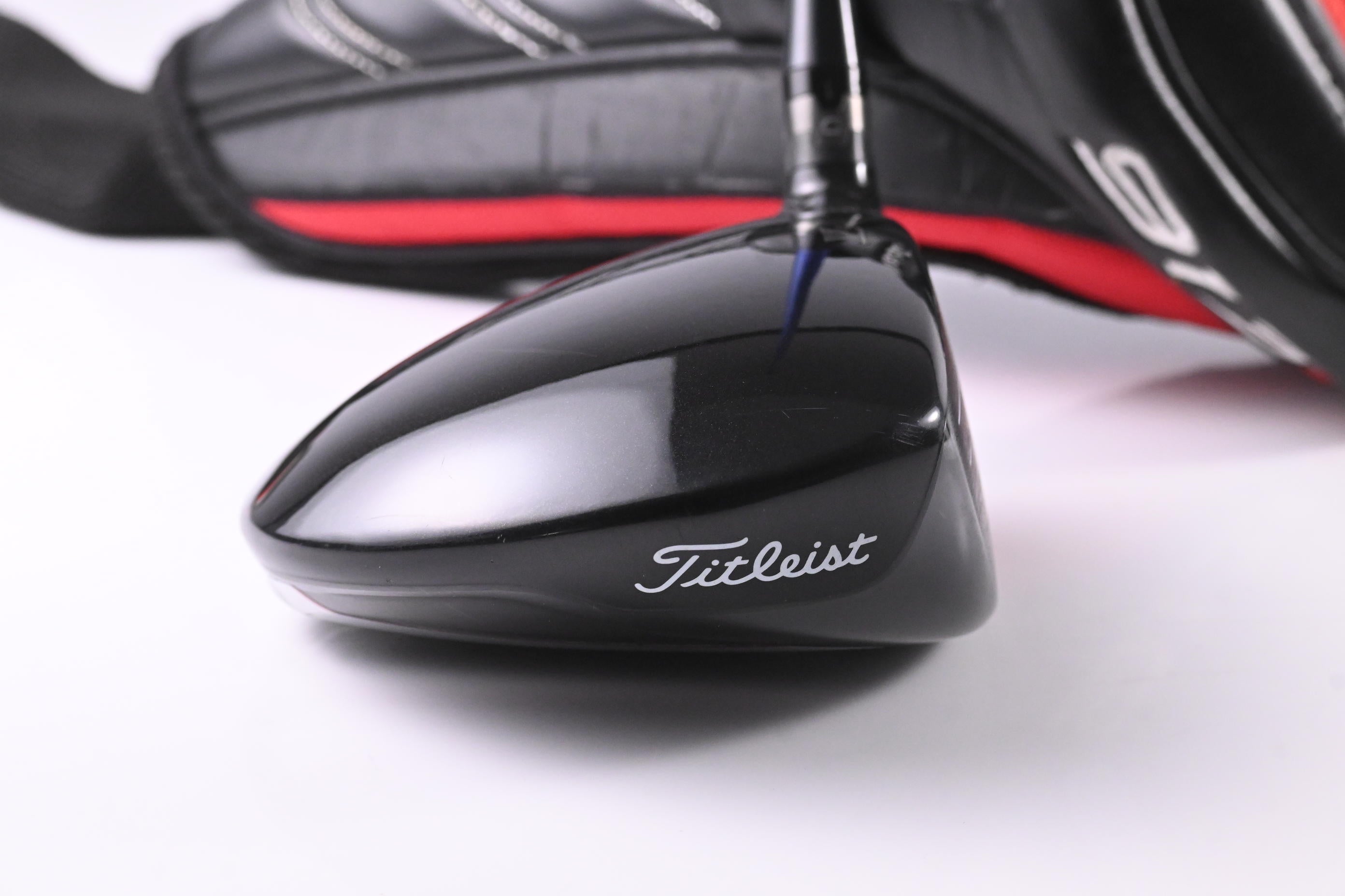 Titleist 913 D2 Driver / 9.5 Degree / Stiff Flex Diamana S+ Blue 62 Shaft