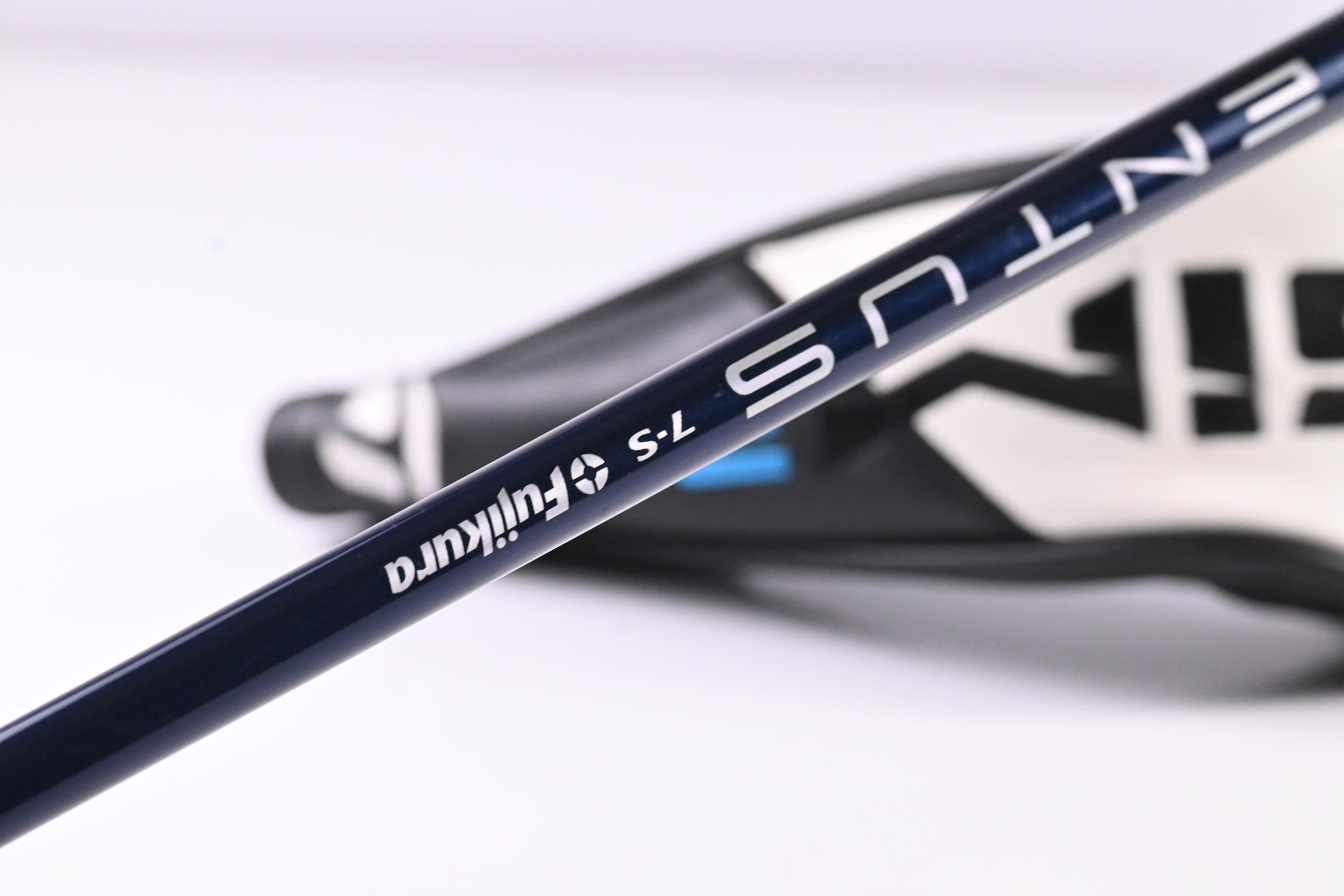 Taylormade SIM2 Max #3 Hybrid / 19 Degree / Stiff Flex Ventus Blue 7 Shaft