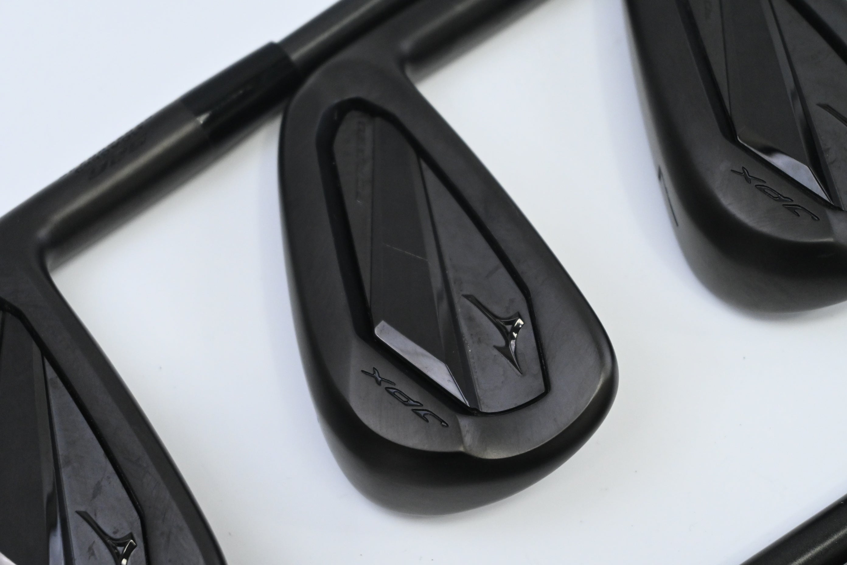 Mizuno JPX 925 Forged Irons / 5-PW / Stiff Flex Dynamic Gold 115 S400 Shafts