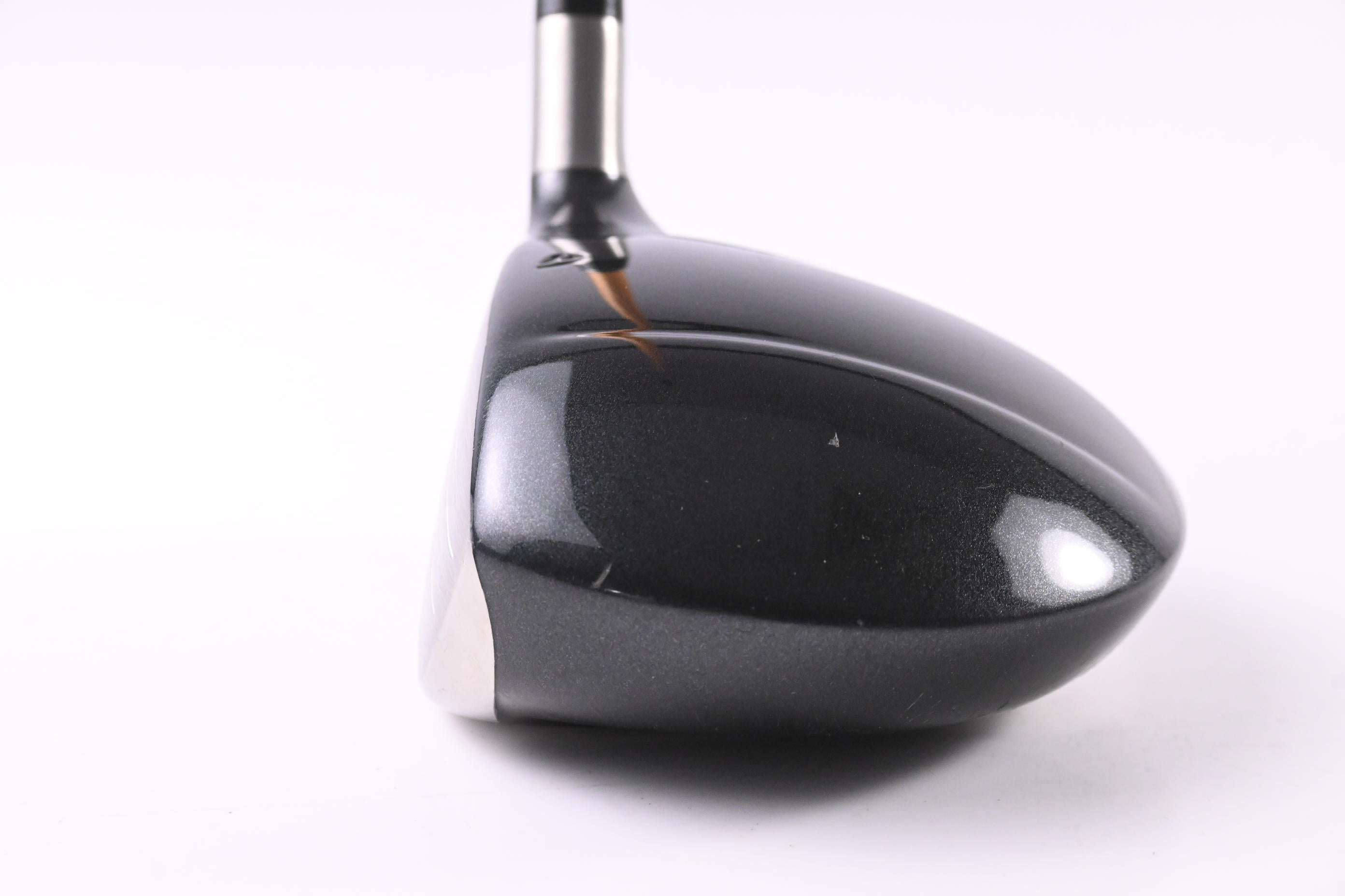 Left Hand Taylormade R320 Ti Driver / 10.5 Degree / Regular Flex UST Proforce