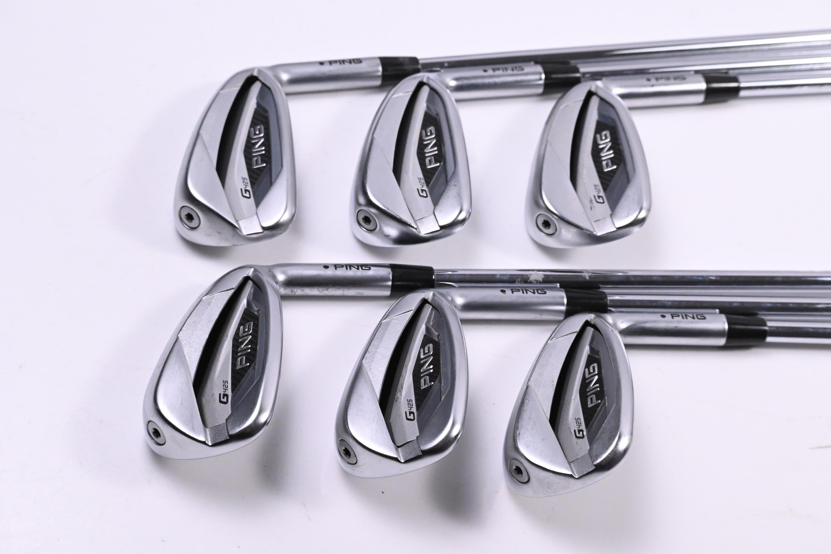 Ping G425 Irons / 6-PW+UW / Black Dot / Regular Flex Ping AWT 2.0 Shafts
