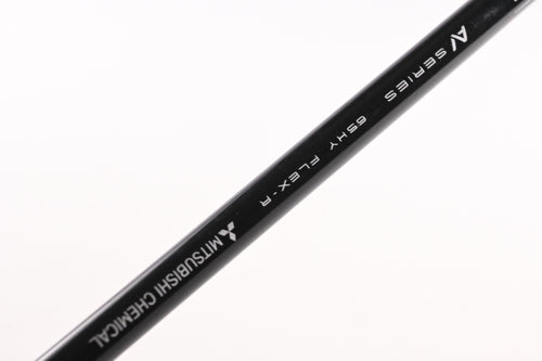 Titleist 913H #2 Hybrid / 17 Degree / Regular Flex Tensei AV Blue 65HY Shaft