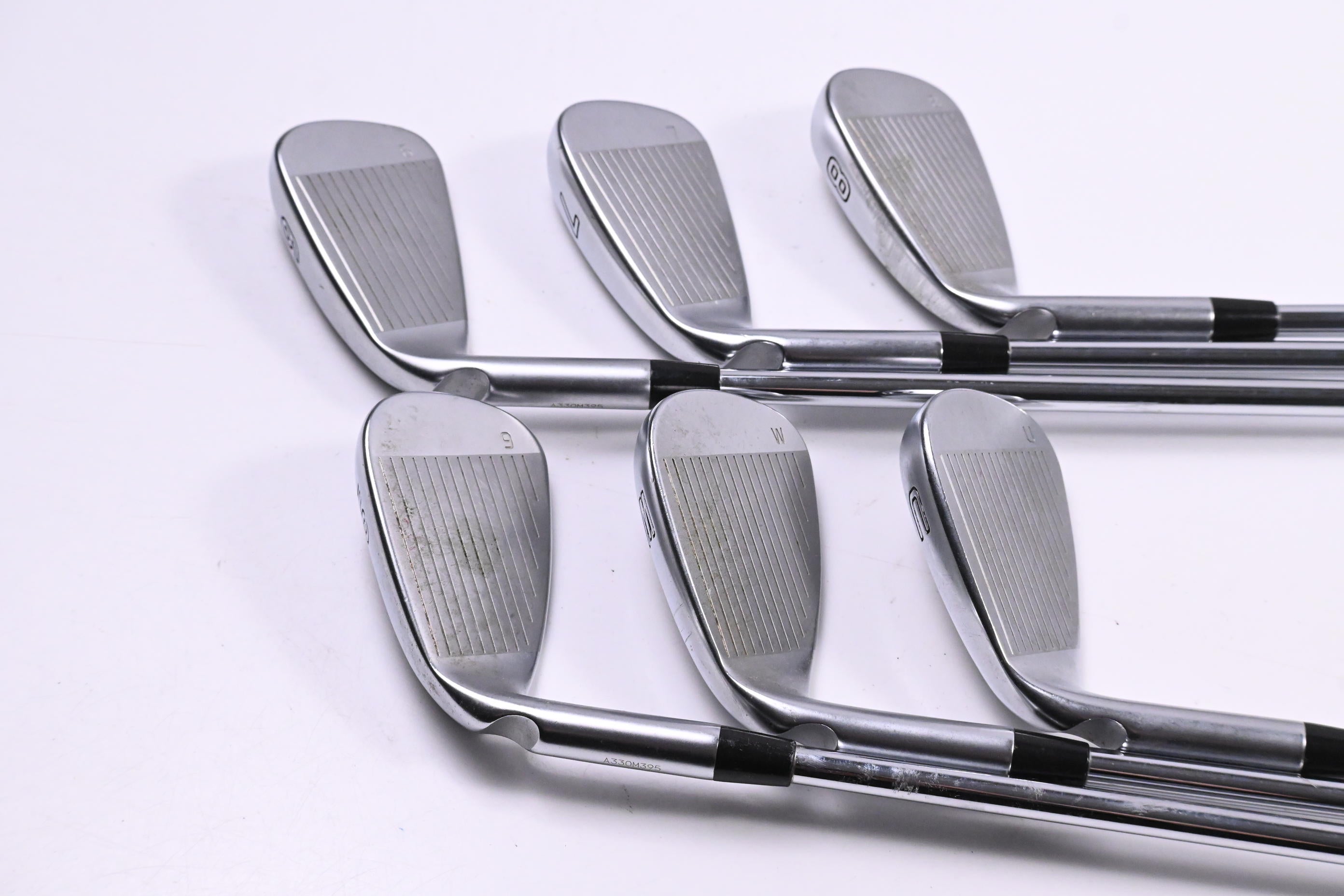 Ping G425 Irons / 6-PW+UW / Black Dot / Regular Flex Ping AWT 2.0 Shafts