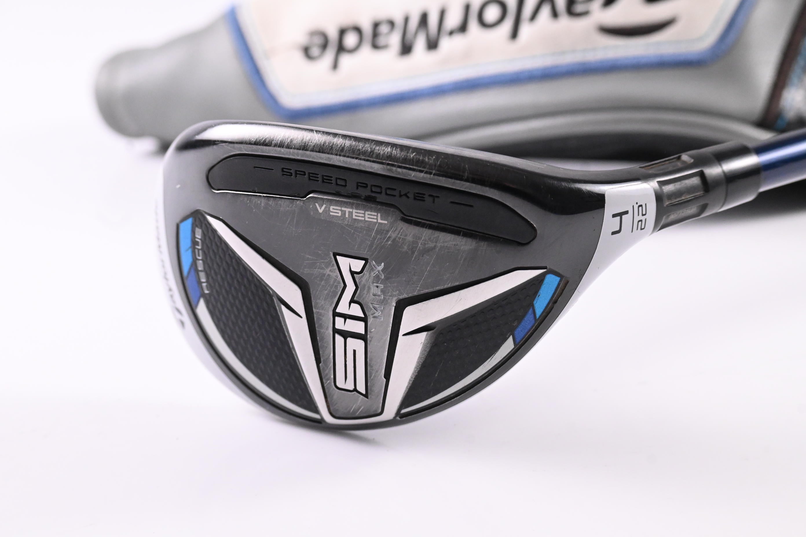 Taylormade SIM Max #4 Hybrid / 22 Degree / Regular Flex Ventus Blue 6 Shaft