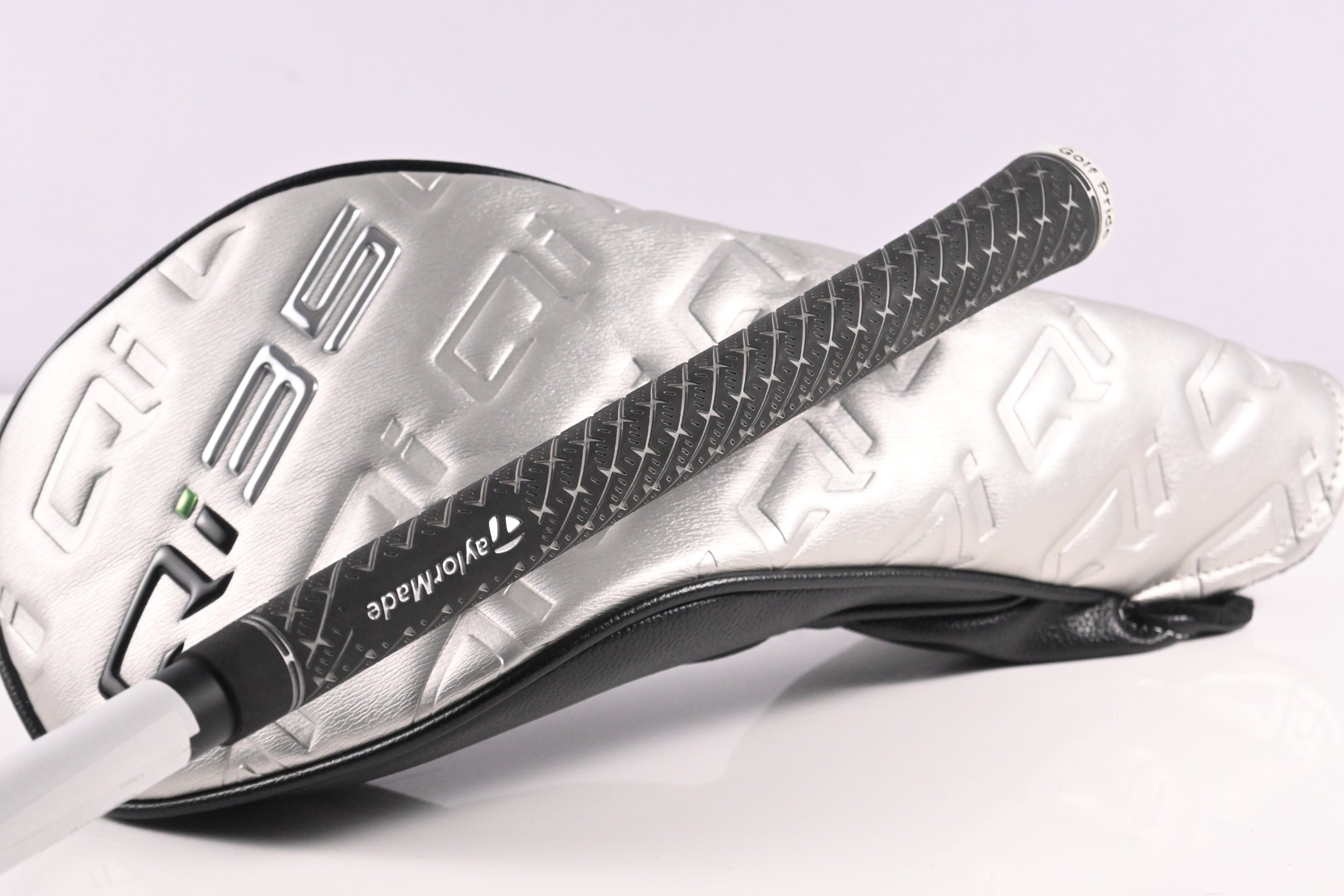 Taylormade Qi35 Max Lite Driver / 12 Degree / Senior Flex Vanquish 4 Shaft