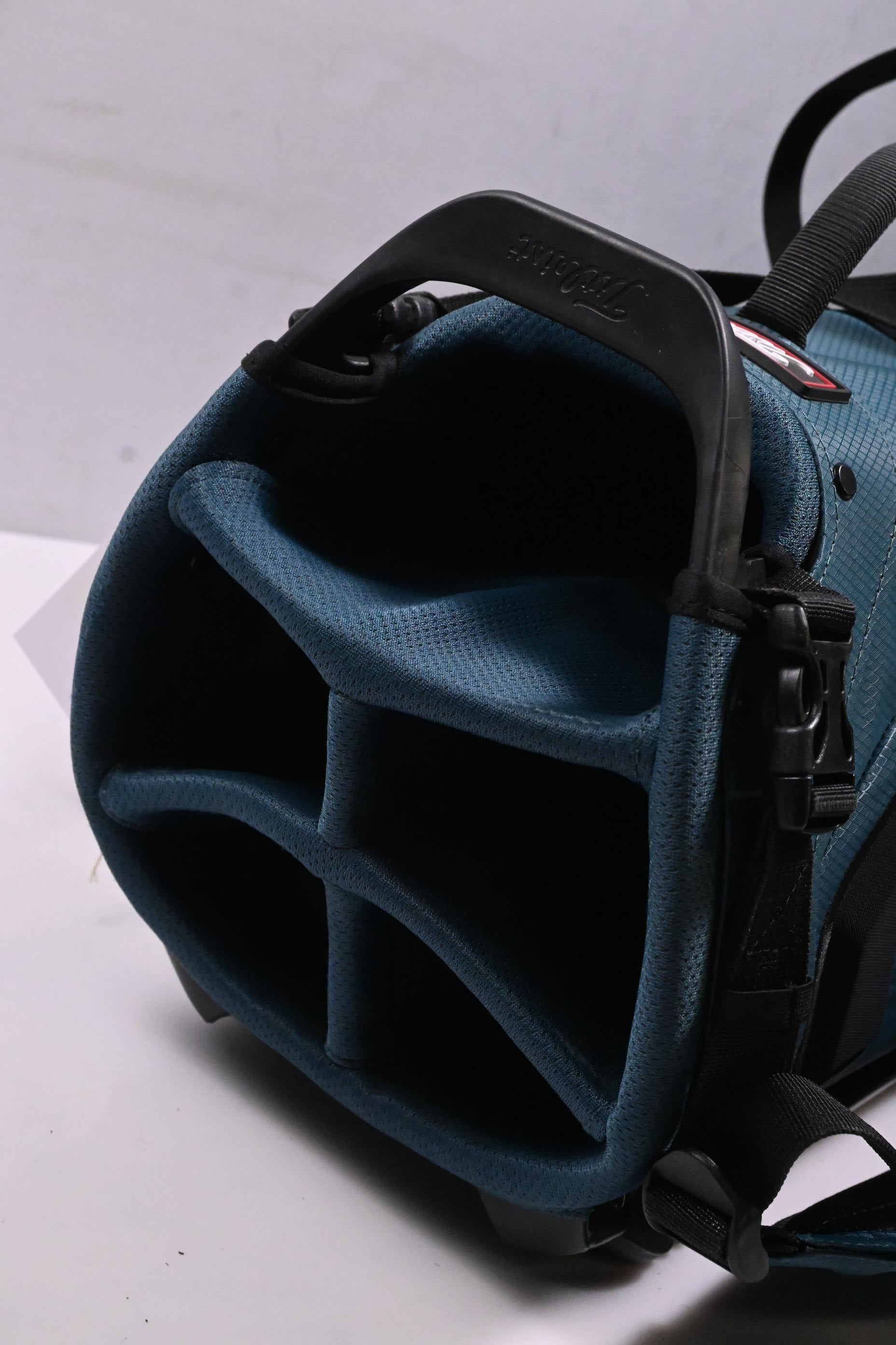 Titleist Players 5 StaDry Stand Bag / 5-Way Divider / Blue