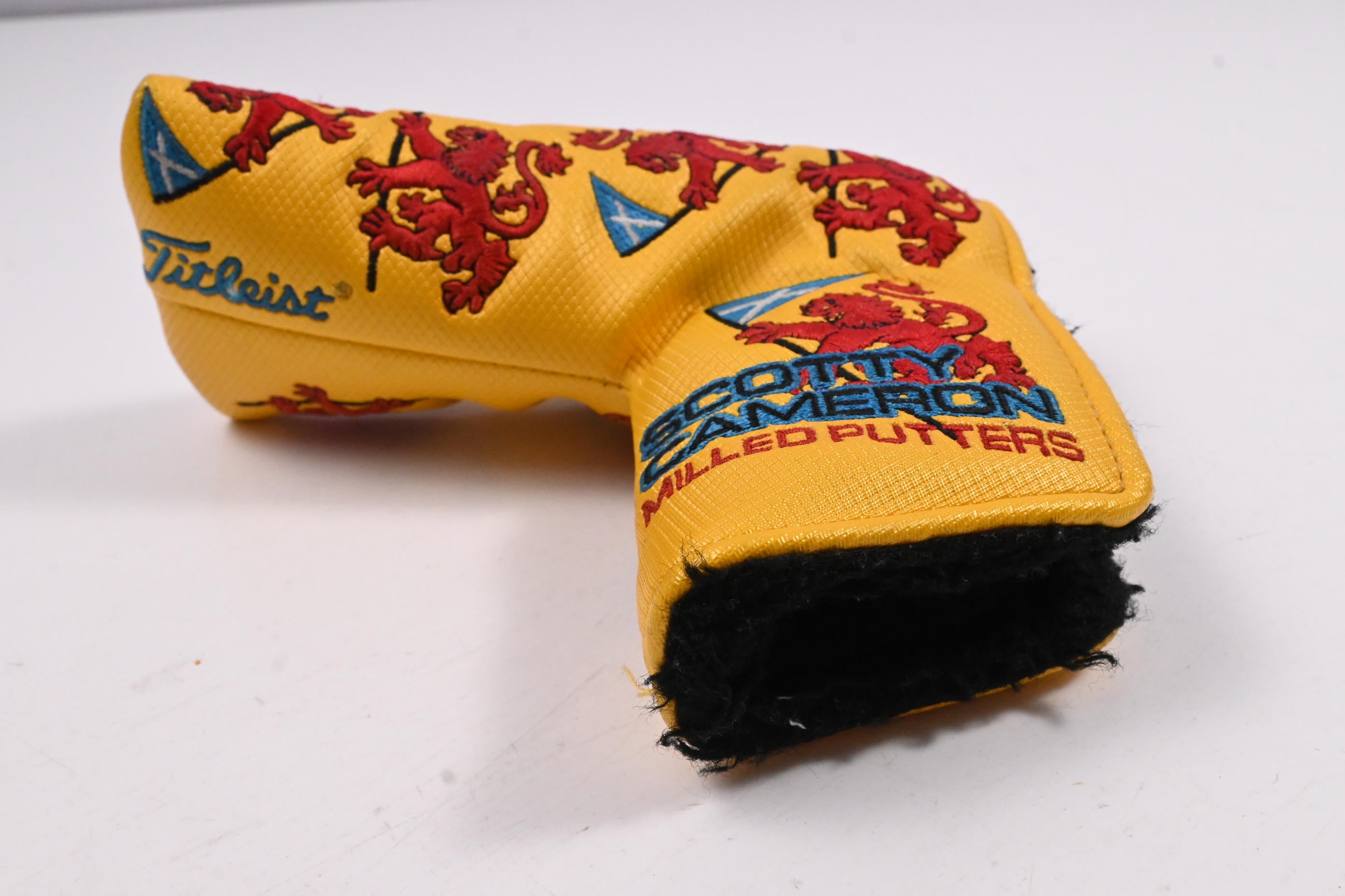 Scotty Cameron 2013 Scottish Royal Lion / Putter Headcover / Blade / Yellow