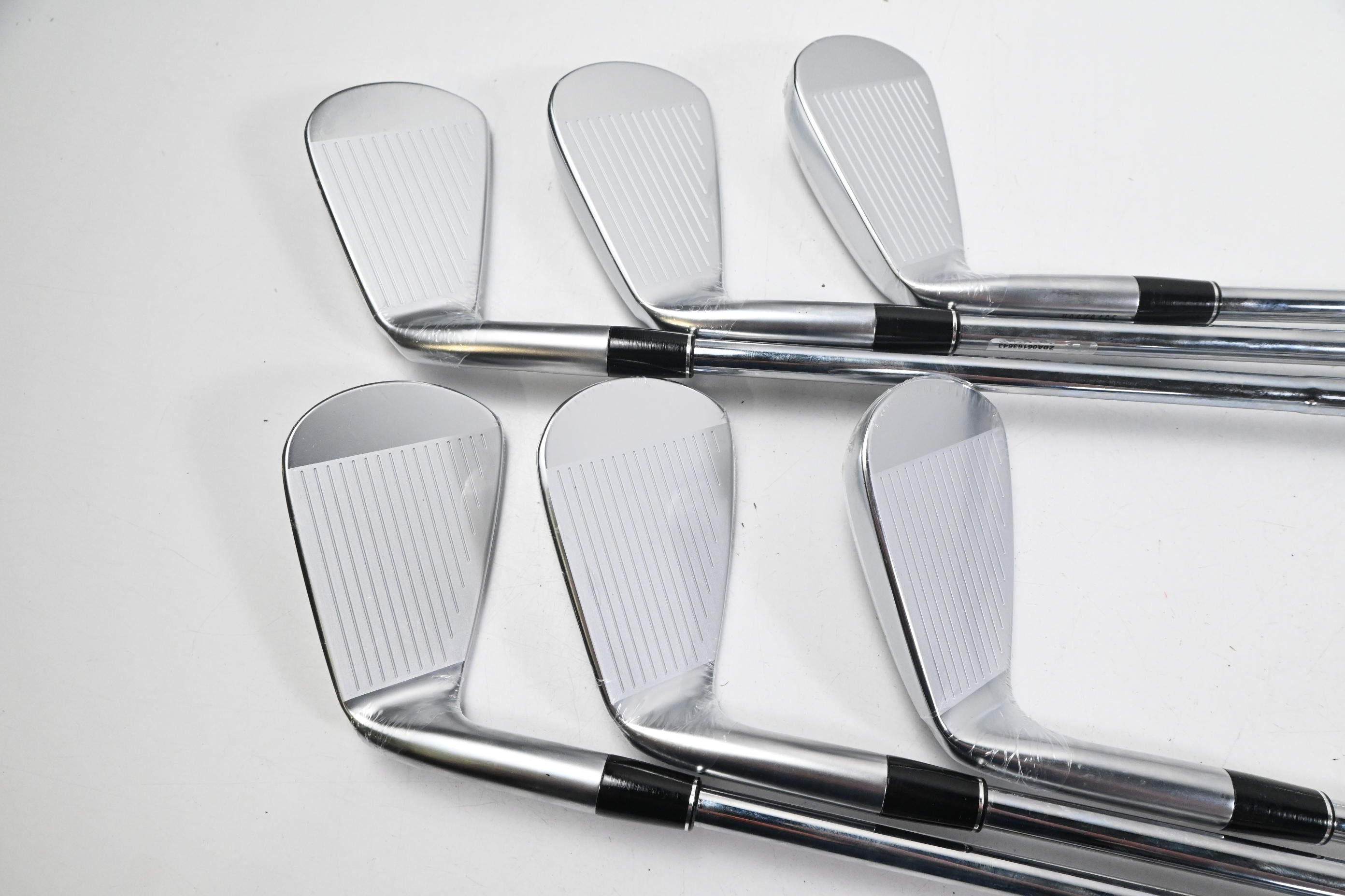 Srixon ZXi5 Irons / 5-PW / Stiff Flex Dynamic Gold S300 Mid 115 Shafts