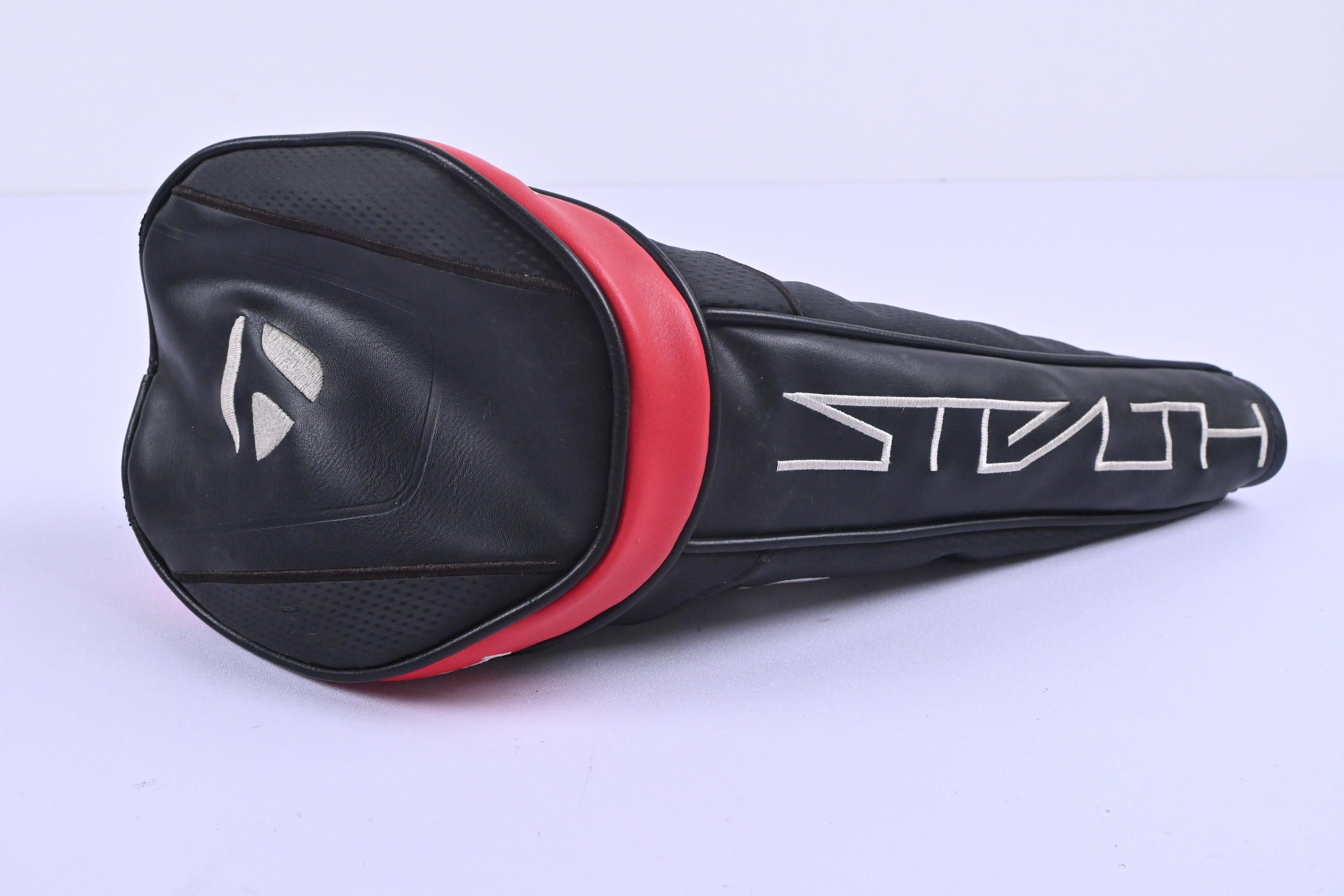 Taylormade Stealth Plus Driver / 10.5 Degree / Stiff Flex HZRDUS Smoke 70 Shaft