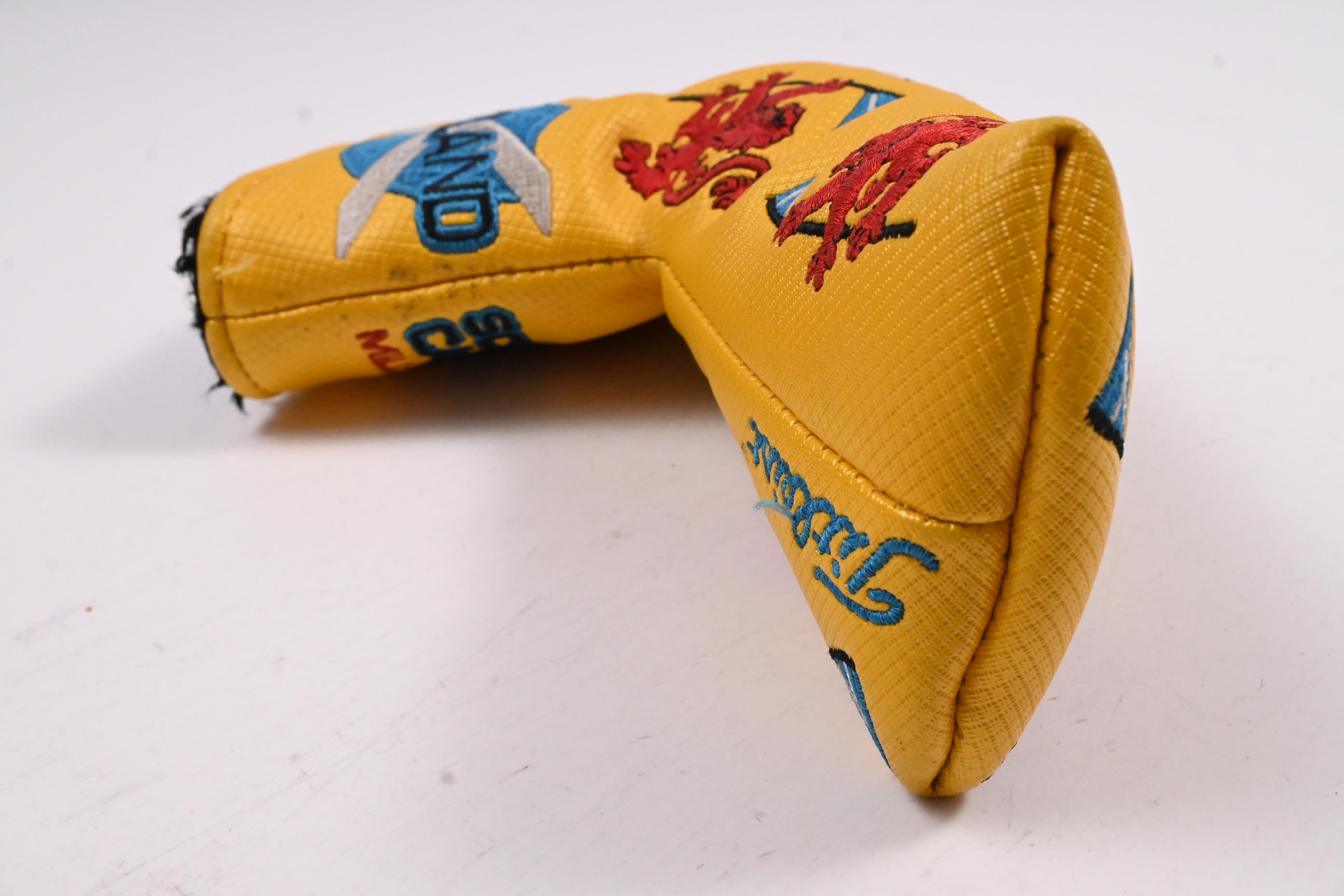 Scotty Cameron 2013 Scottish Royal Lion / Putter Headcover / Blade / Yellow
